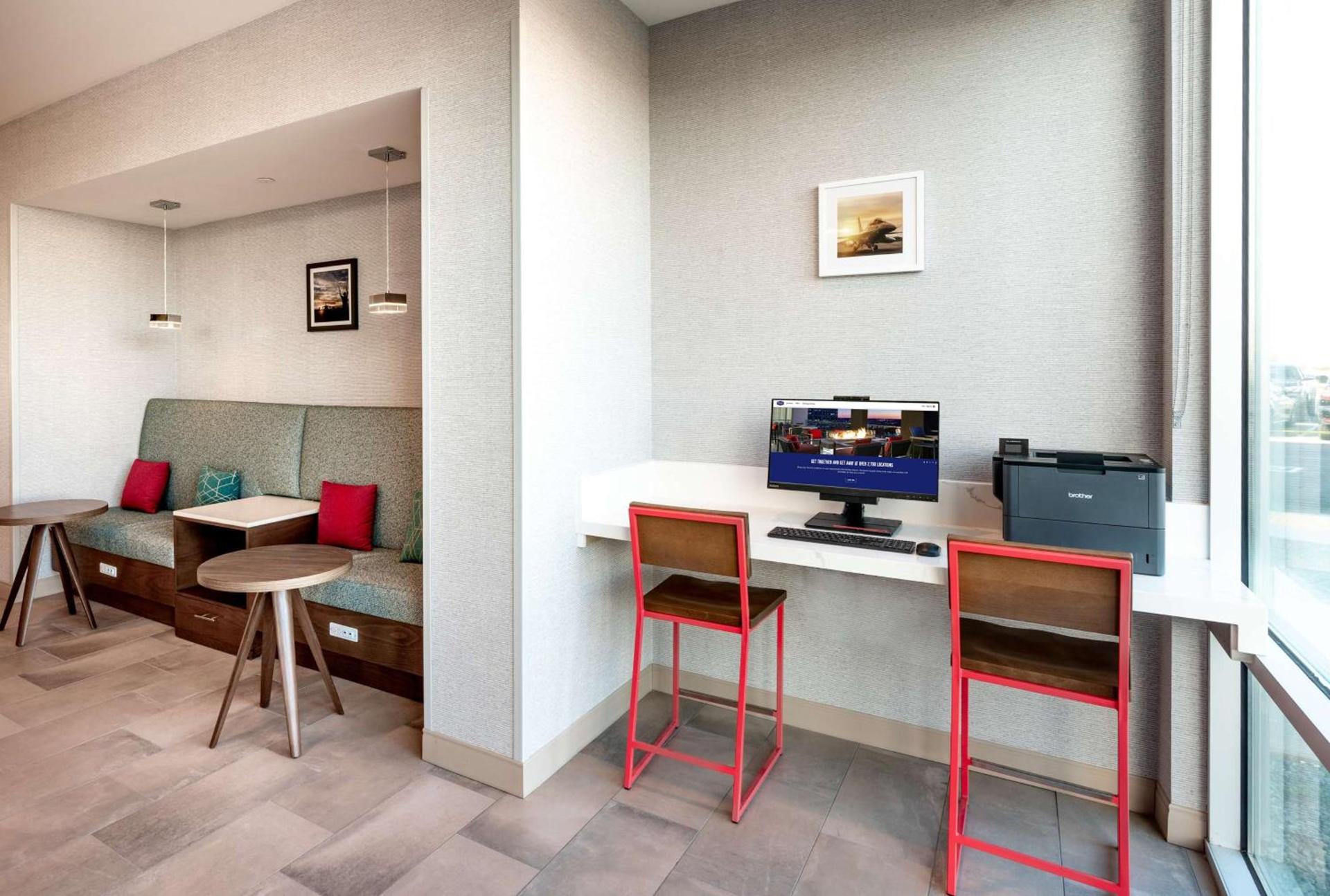 Home2 Suites By Hilton Riverside March Air Force Base, Ca photo 26