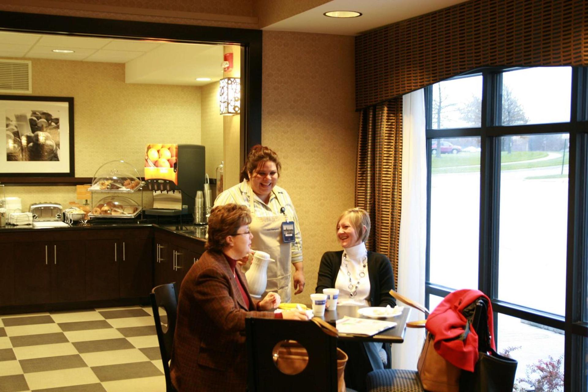 Hampton Inn Topeka photo 14