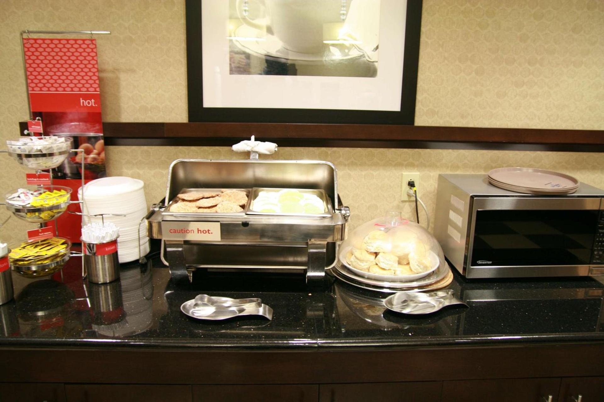 Hampton Inn Topeka photo 15