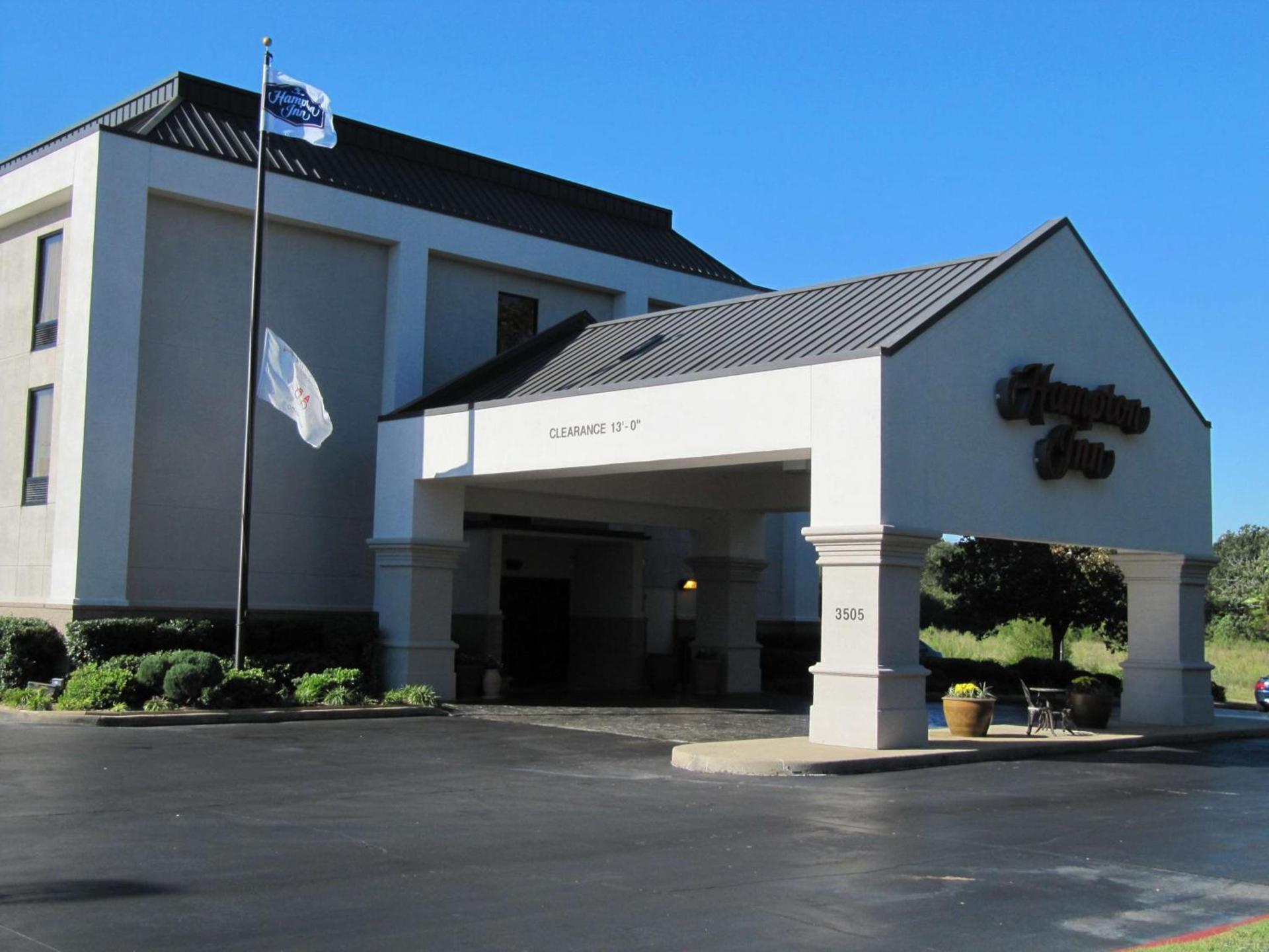 Hampton Inn Lindale/Tyler photo 3