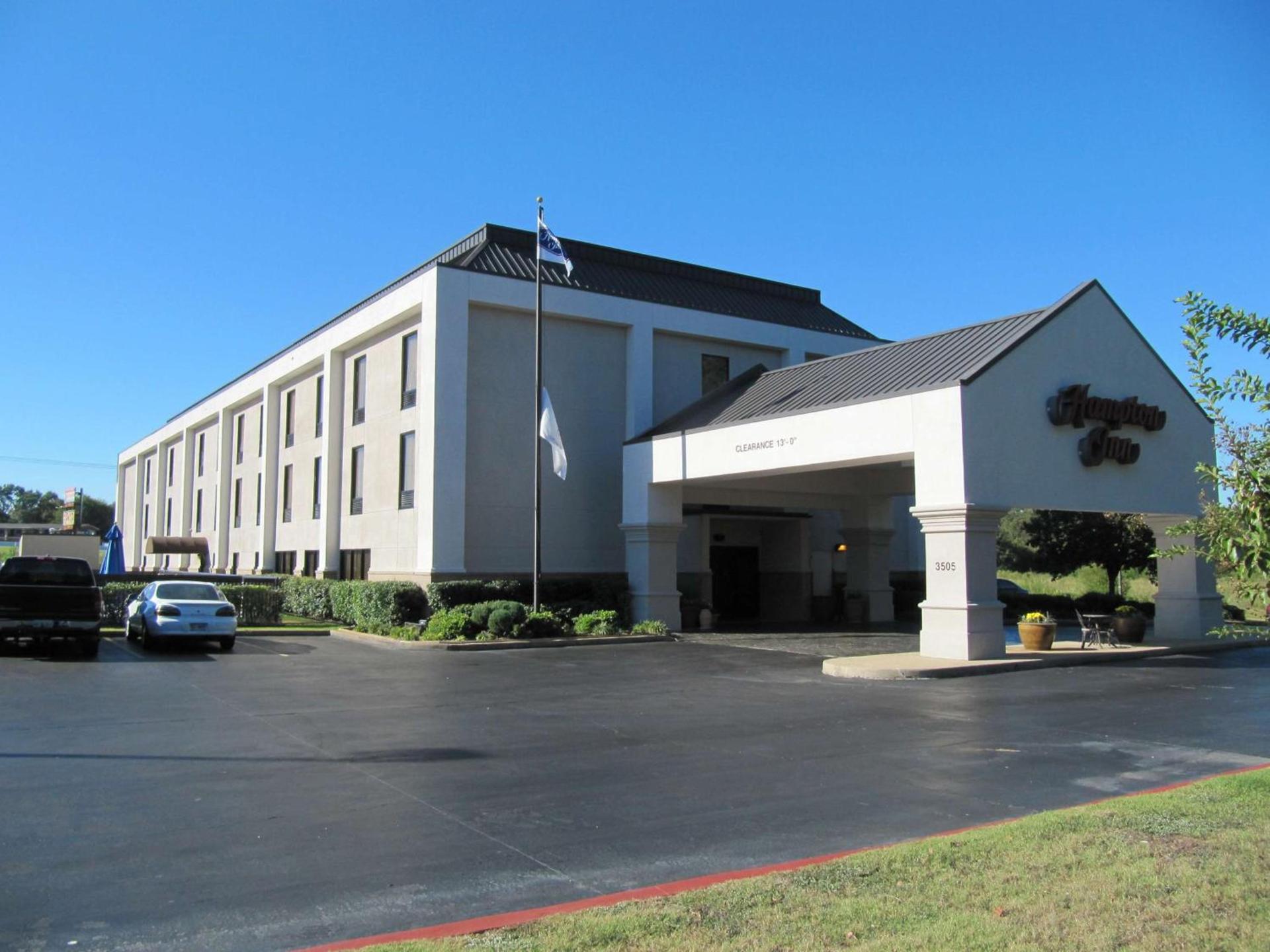 Hampton Inn Lindale/Tyler photo 2