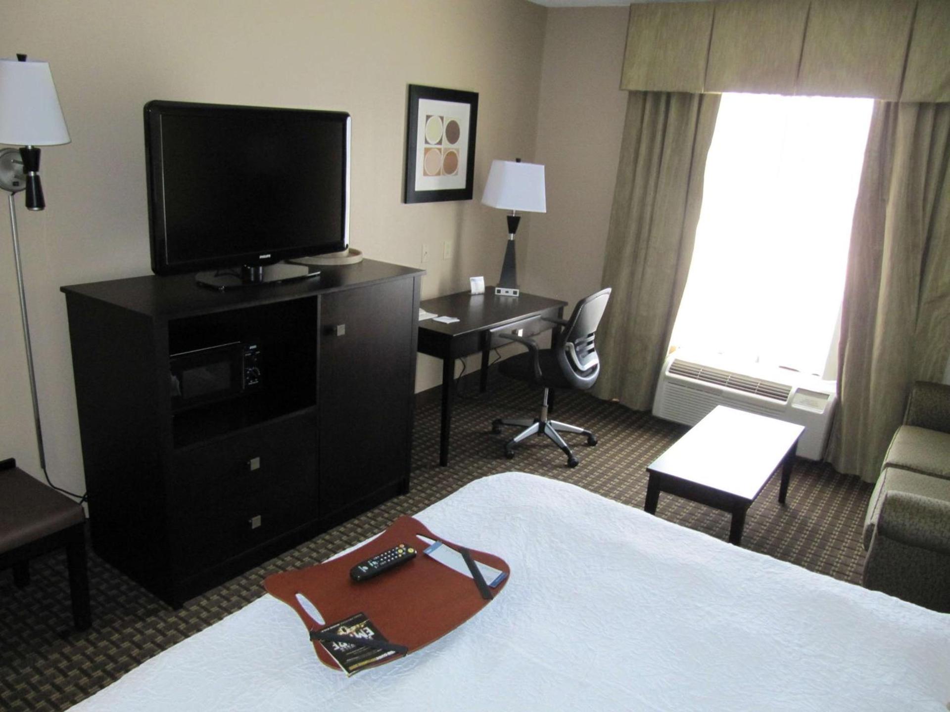 Hampton Inn Lindale/Tyler photo 25