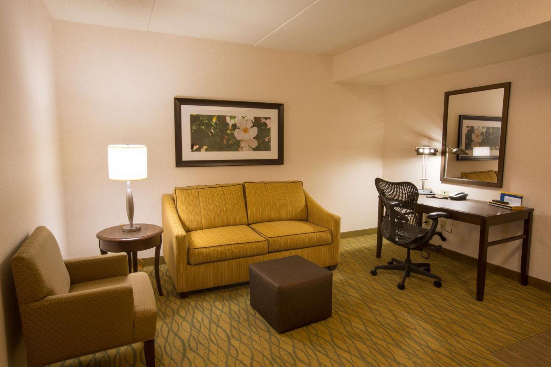 Hilton Garden Inn State College photo 29