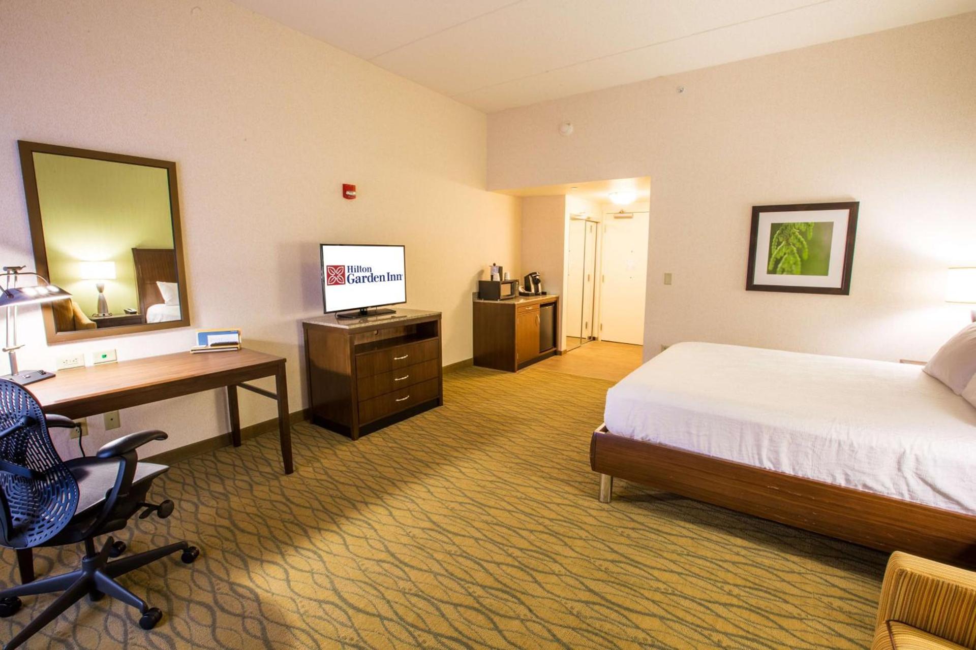 Hilton Garden Inn State College photo 36