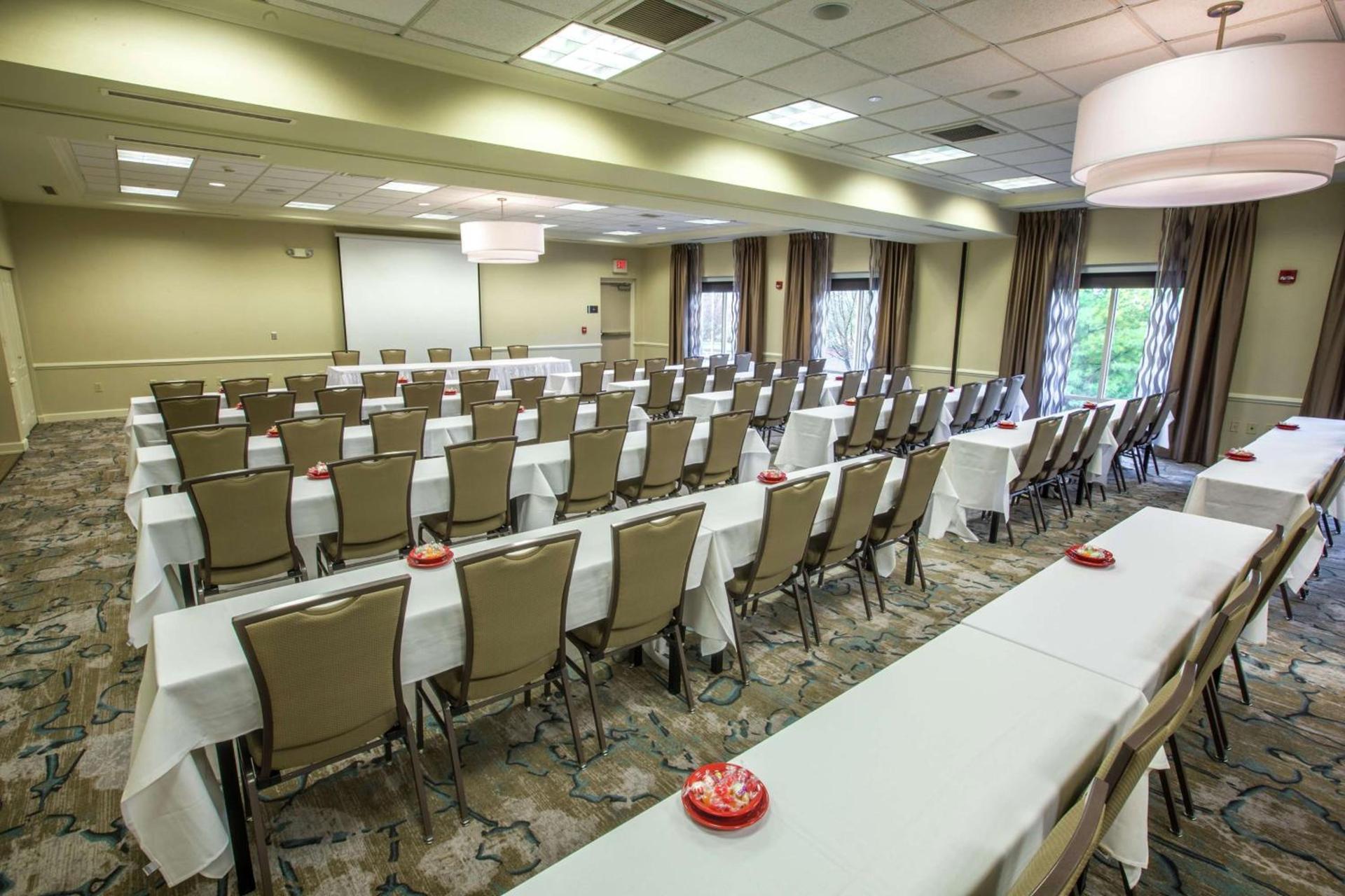 Hilton Garden Inn State College photo 53