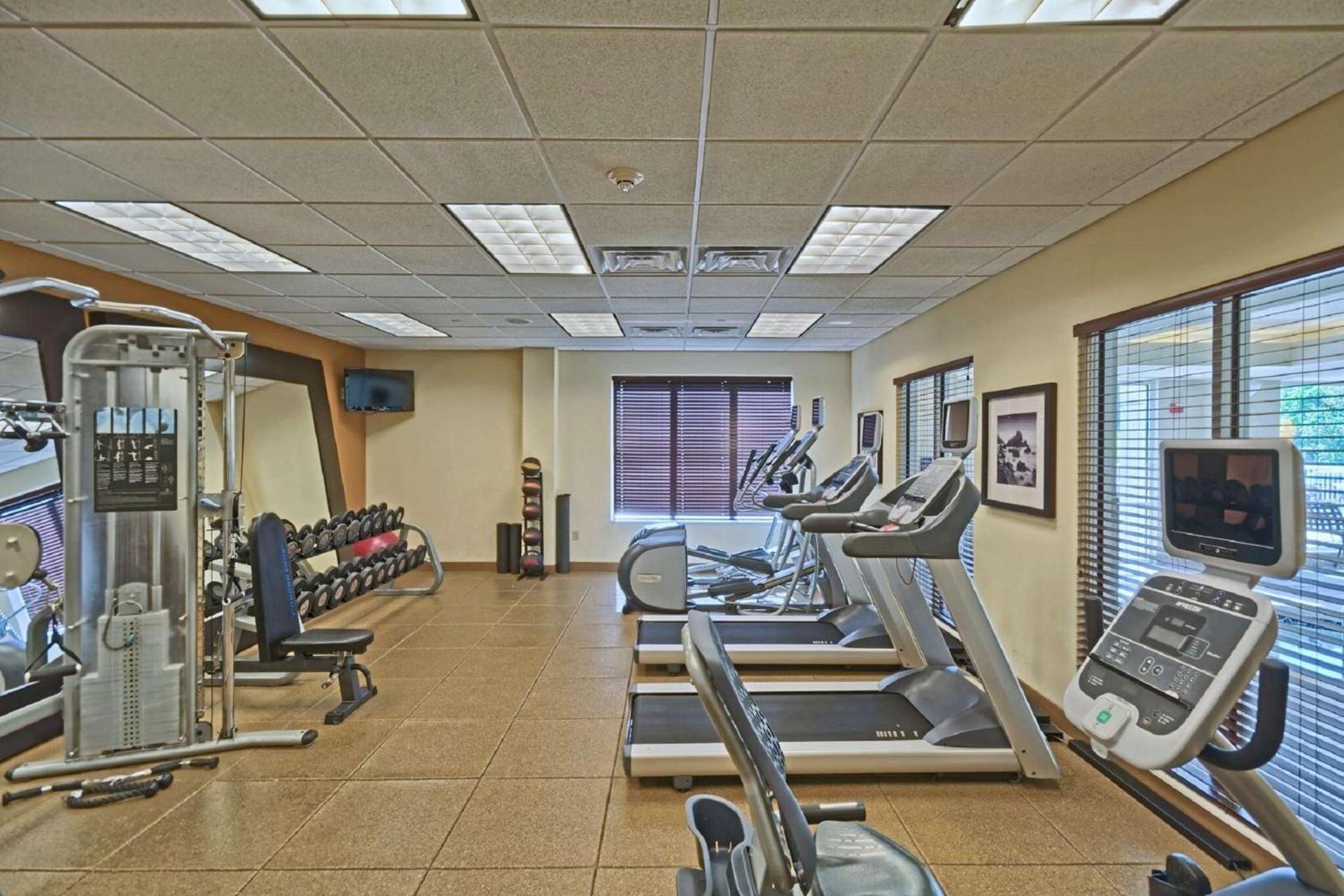 Hilton Garden Inn by Hilton Mount Laurel photo 11