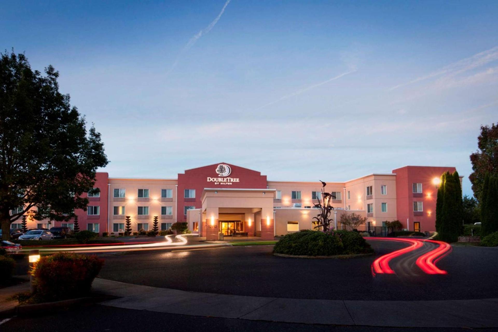 DoubleTree by Hilton Vancouver photo 2