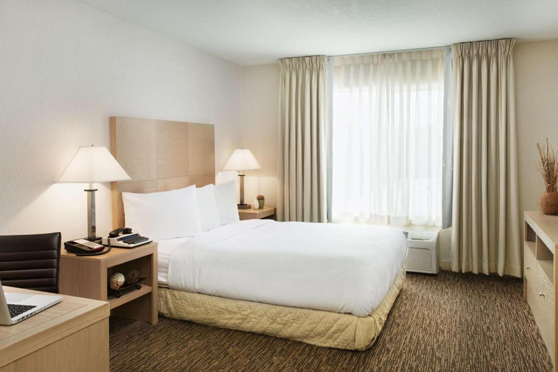 DoubleTree by Hilton Vancouver photo 9