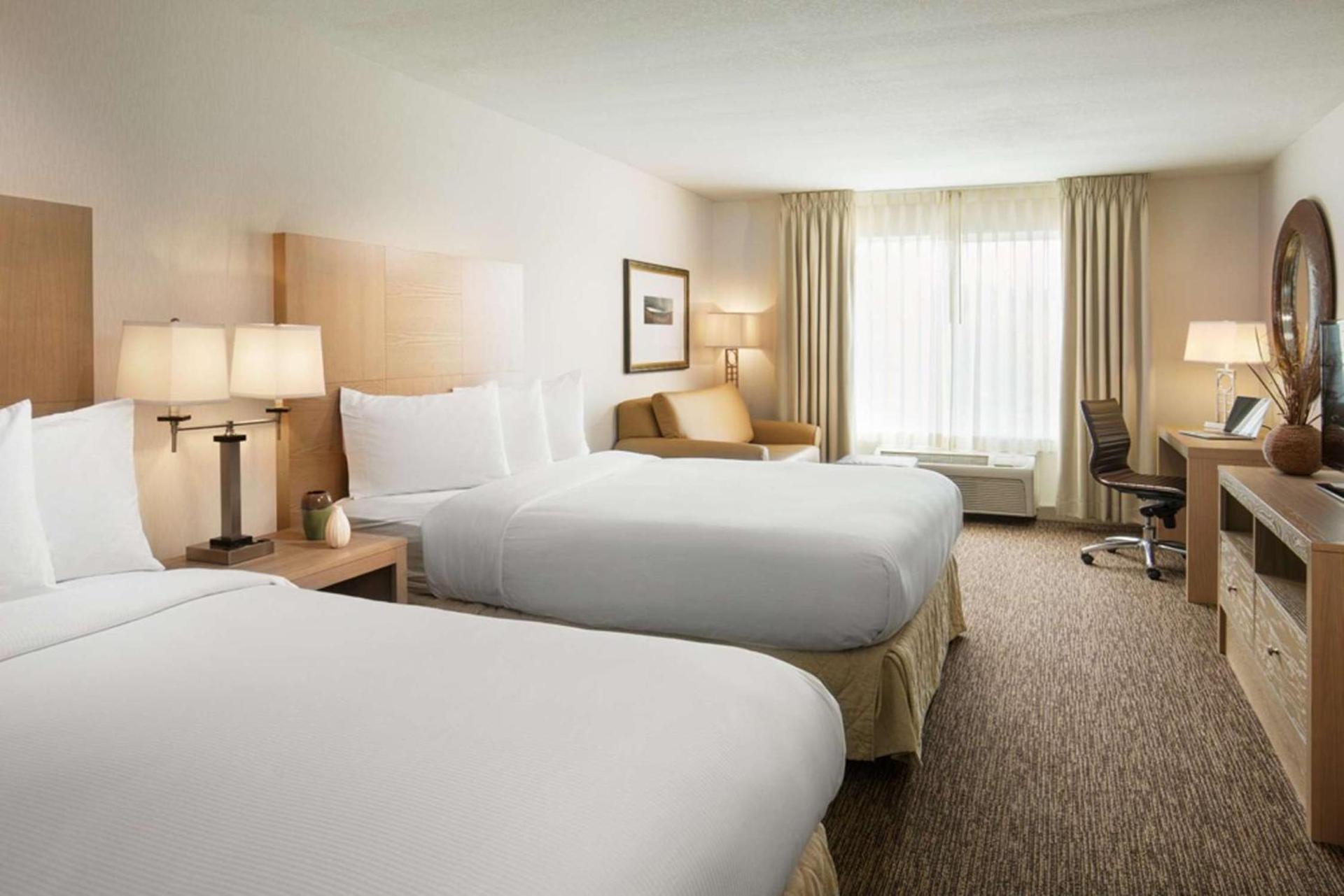 DoubleTree by Hilton Vancouver photo 12