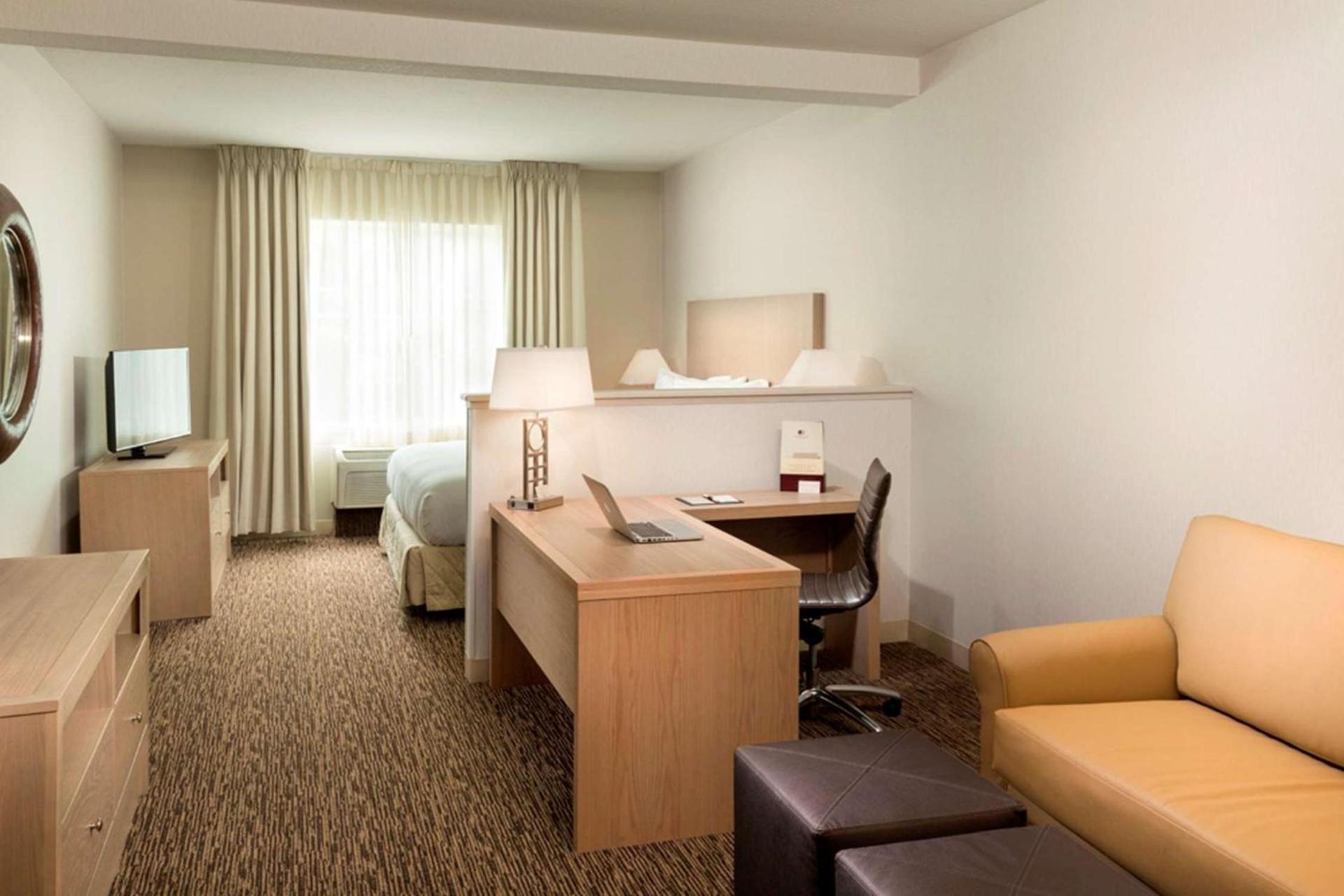DoubleTree by Hilton Vancouver photo 11