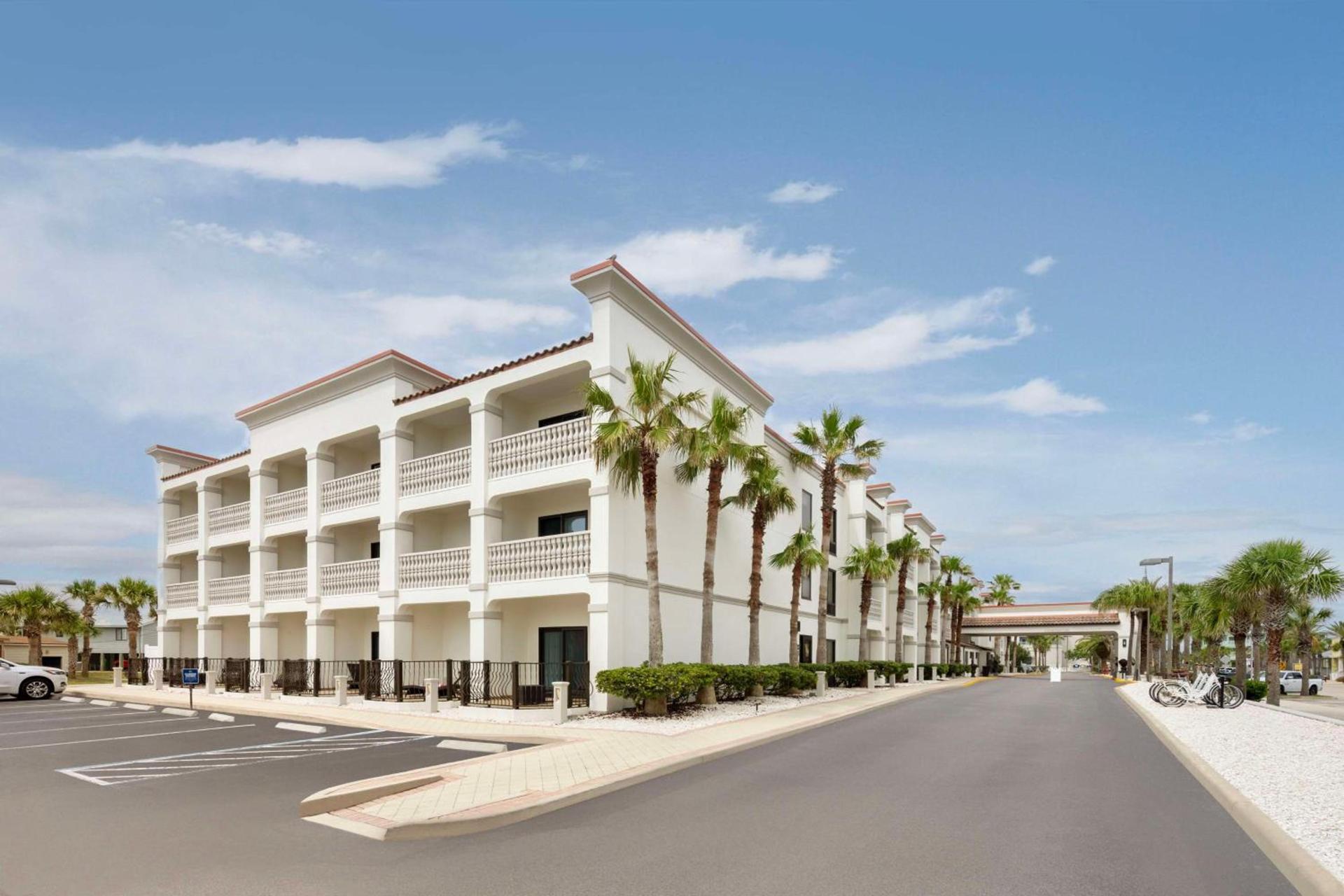 Hampton Inn & Suites St. Augustine-Vilano Beach photo 4