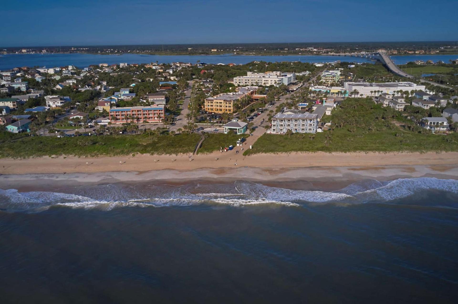 Hampton Inn & Suites St. Augustine-Vilano Beach photo 3