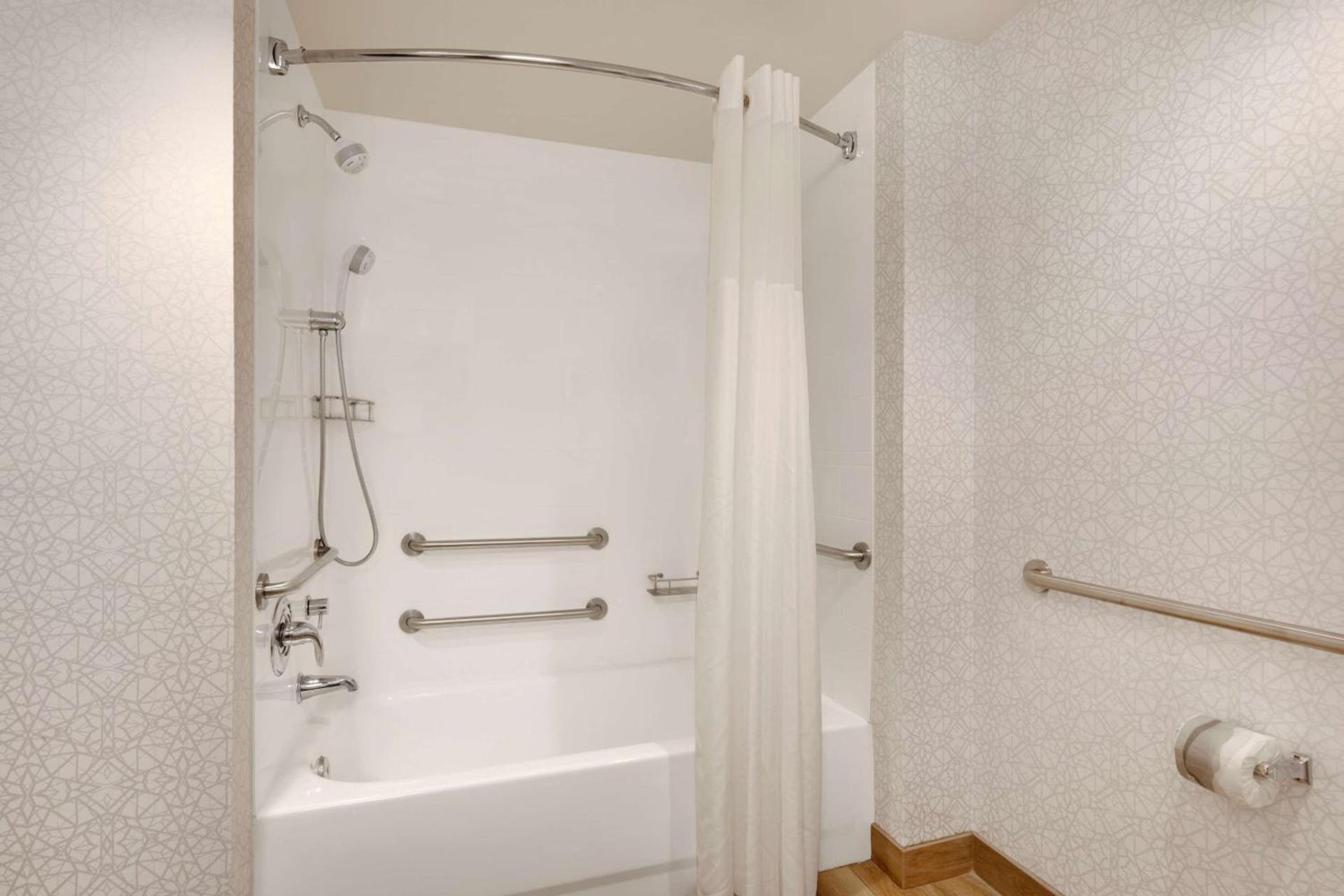 Hampton Inn & Suites St. Augustine-Vilano Beach photo 22