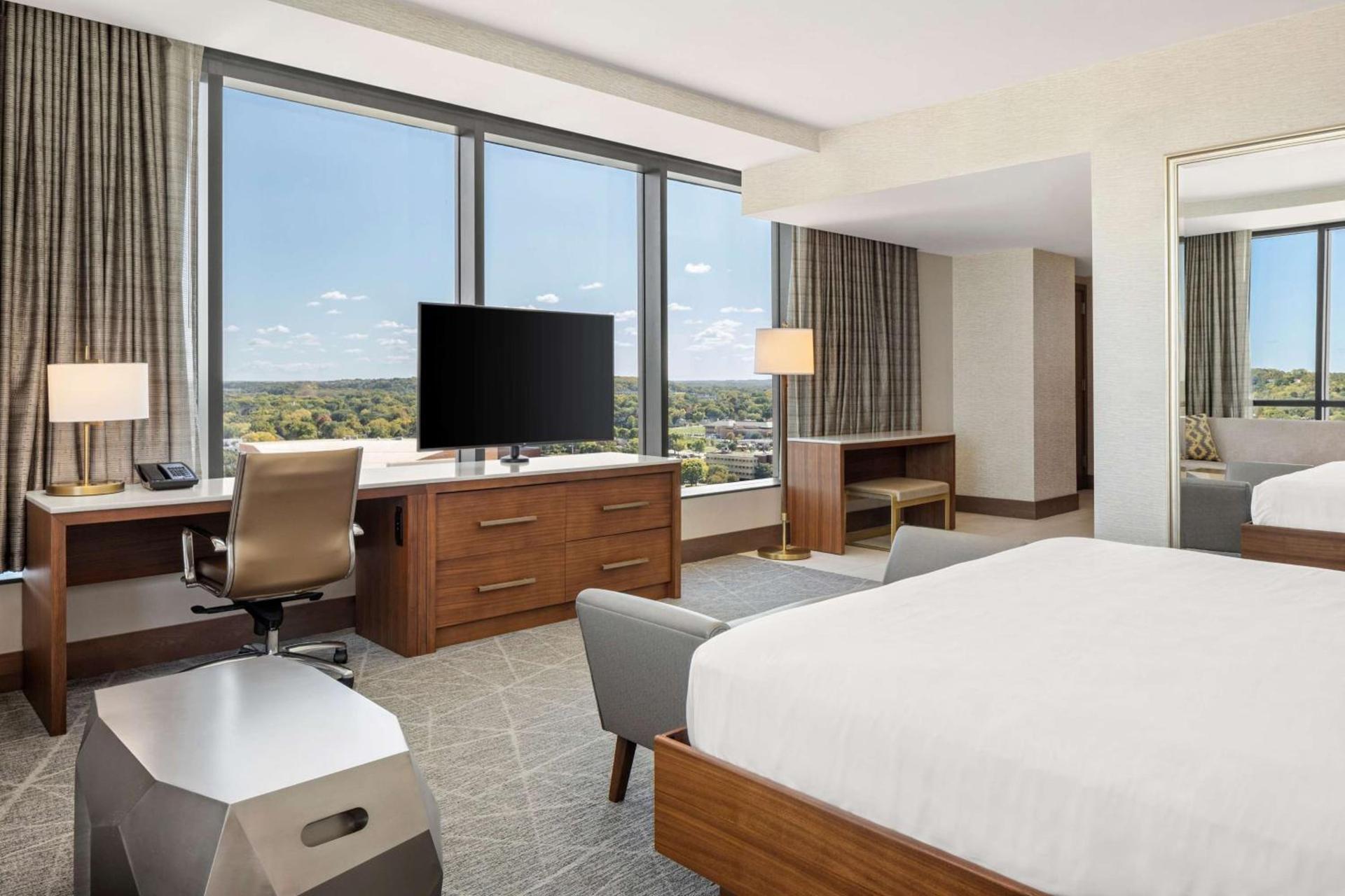 Hilton Rochester Mayo Clinic Area photo 22