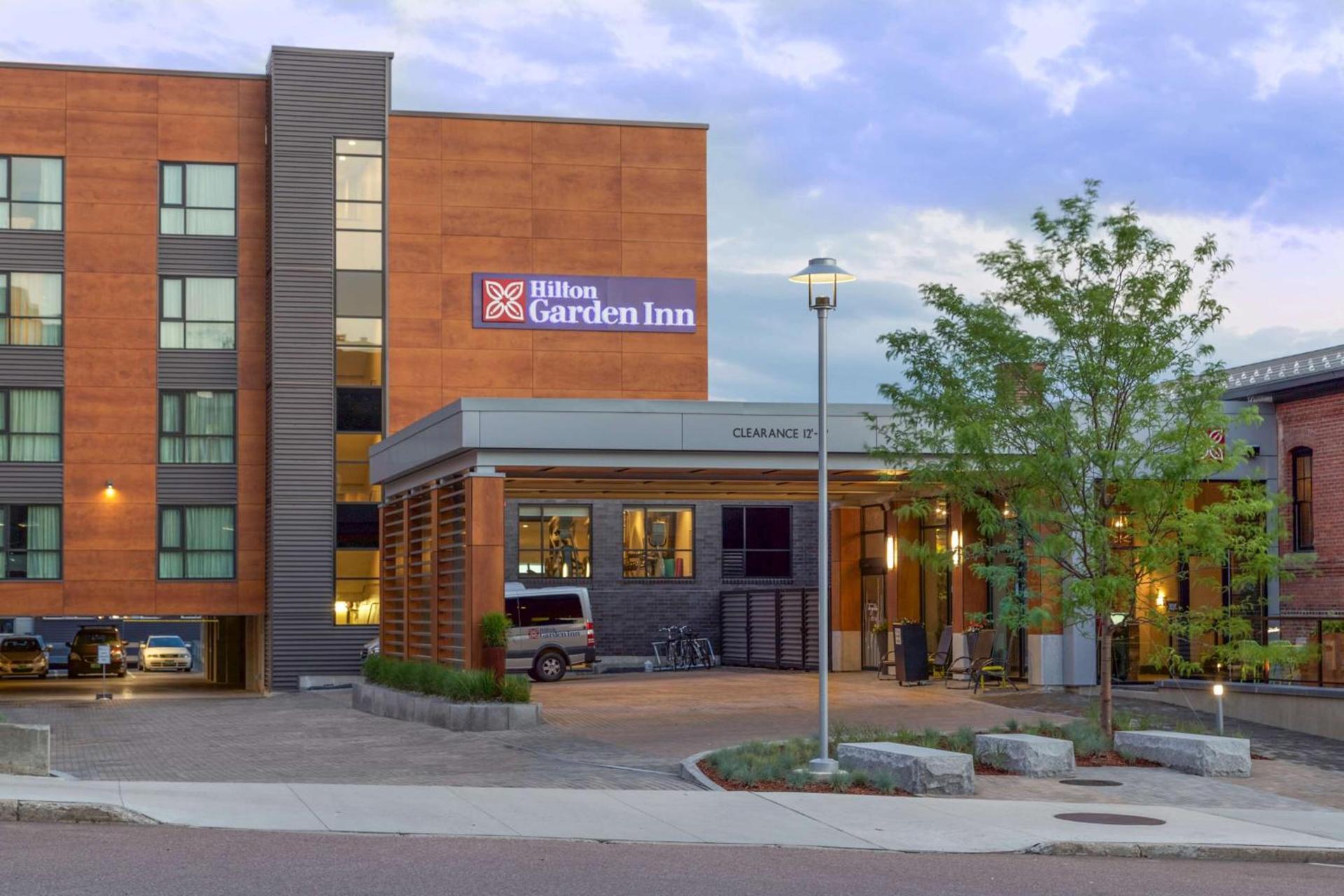 Hilton Garden Inn Burlington Downtown — hotel in Burlington