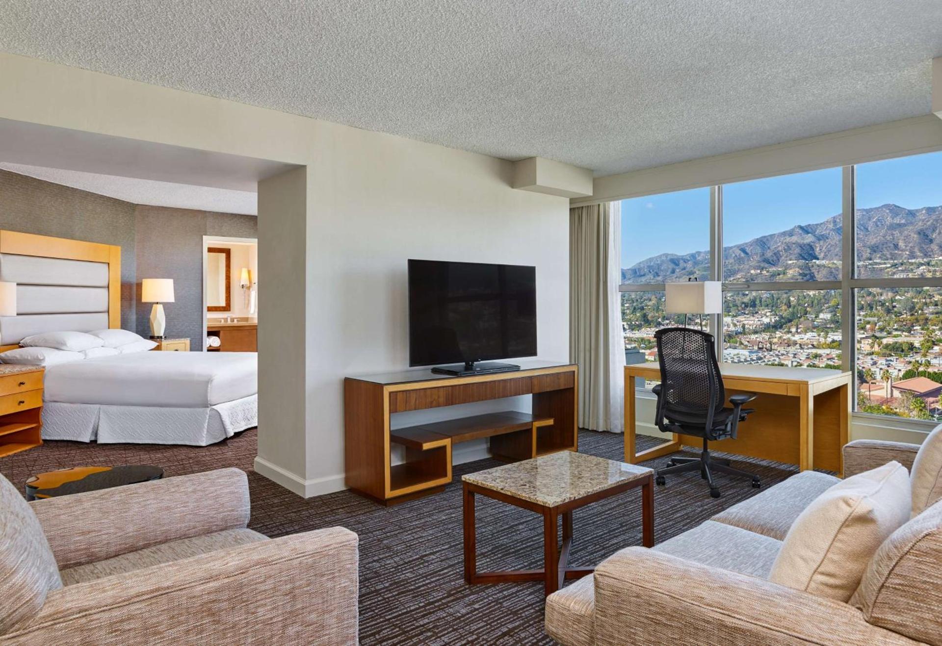 Hilton Los Angeles North-Glendale & Executive Meeting Center photo 34