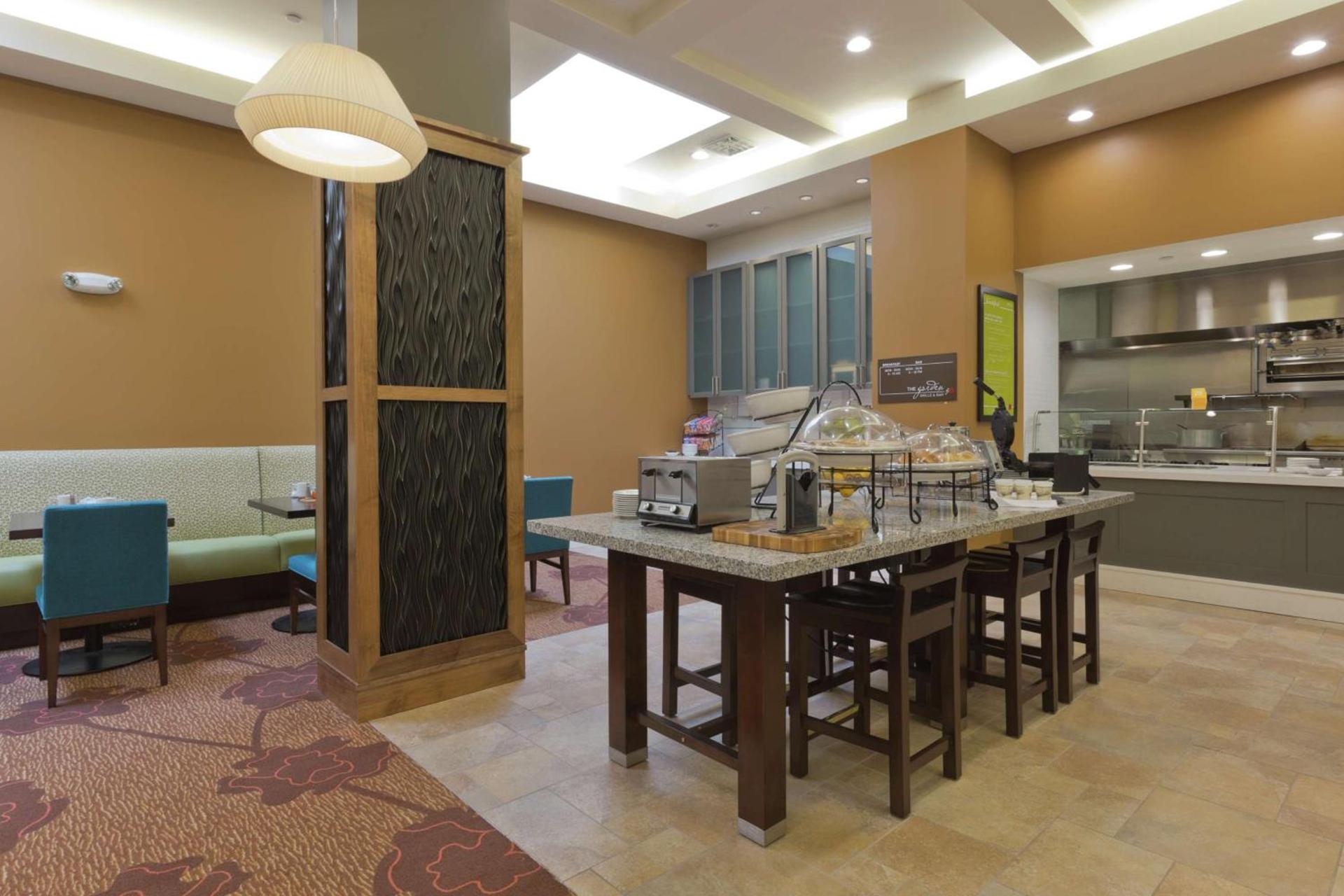 Hilton Garden Inn Lincoln Downtown/Haymarket photo 7