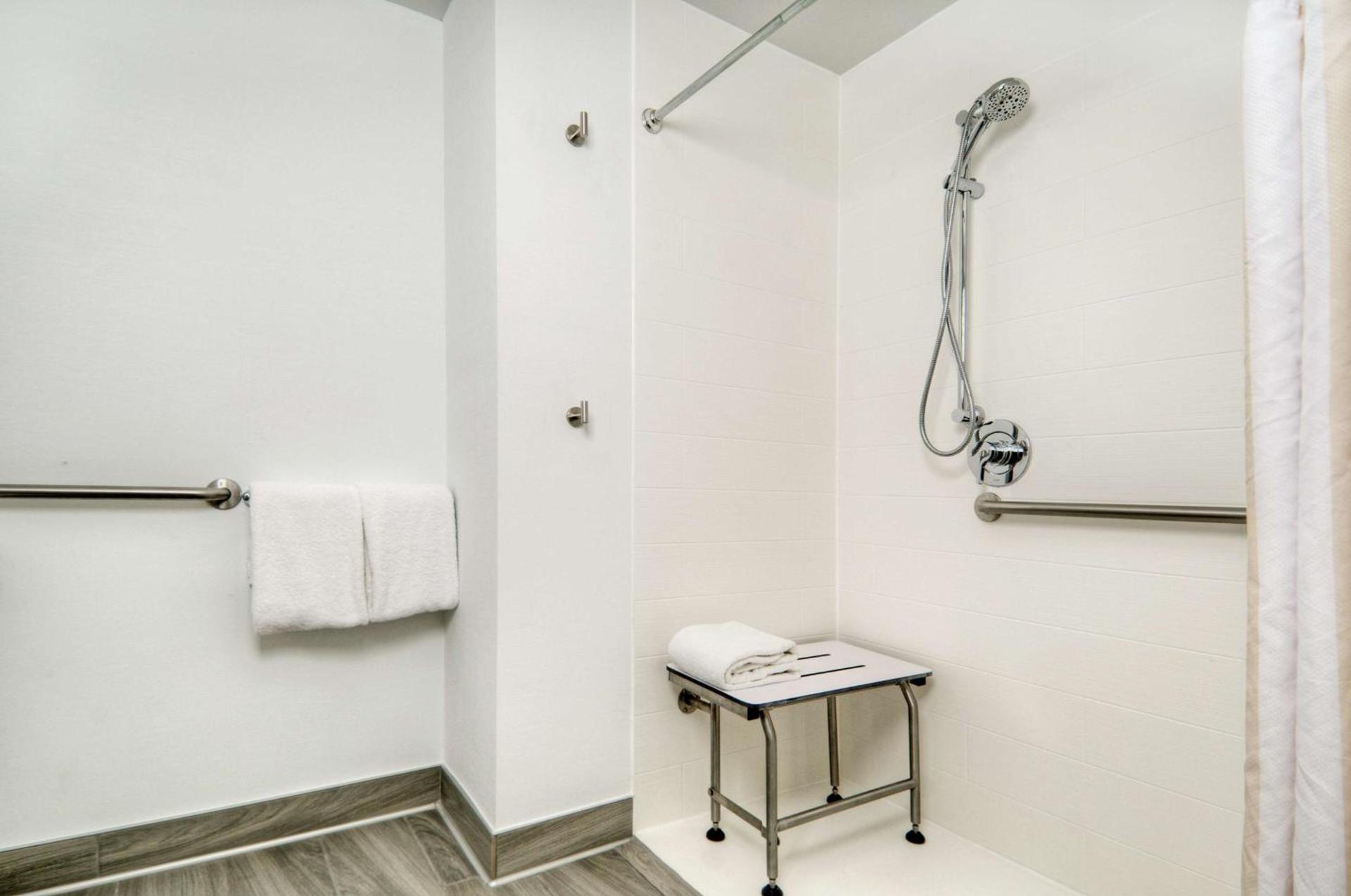 Hilton Garden Inn Livermore photo 14