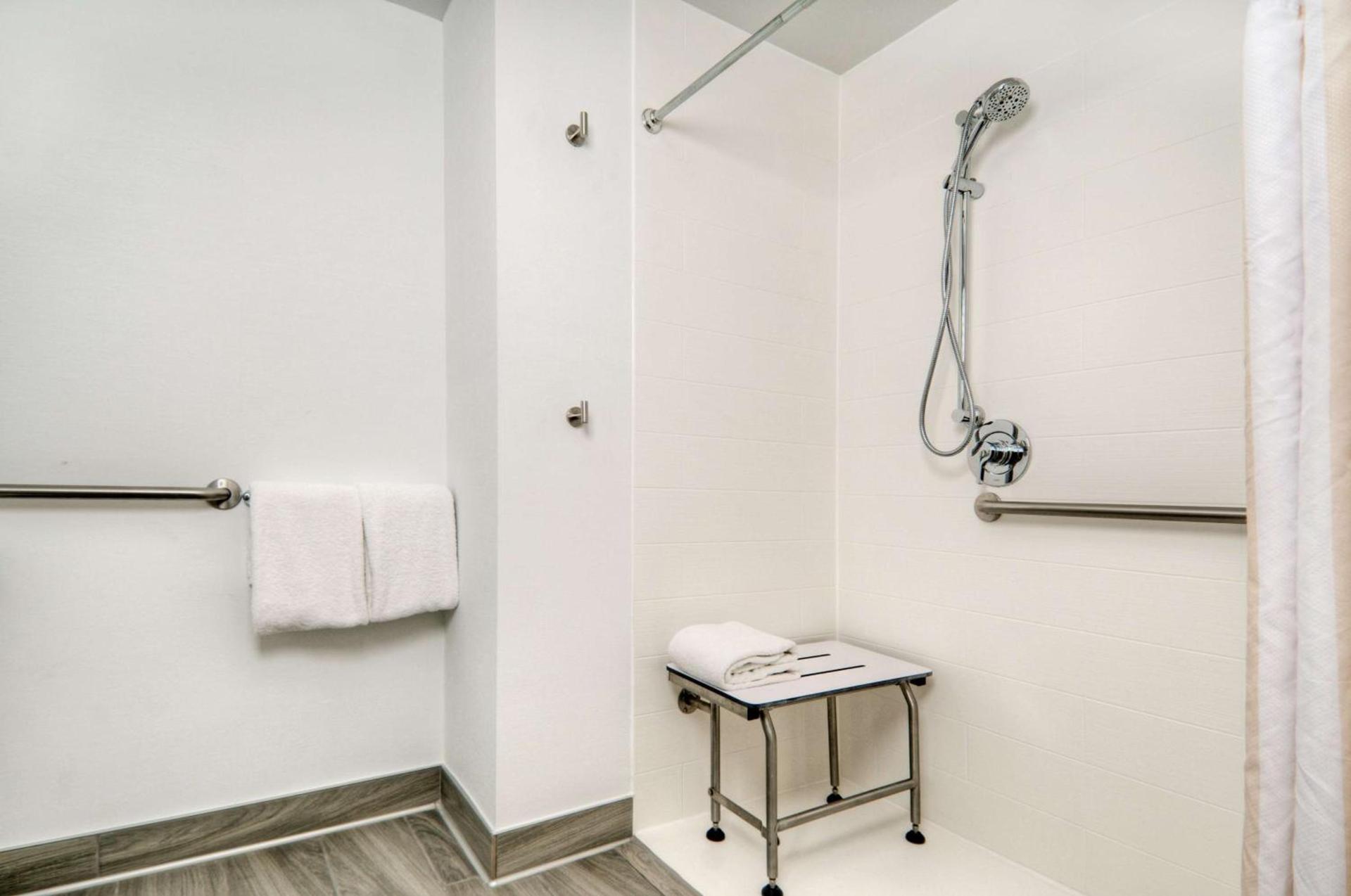 Hilton Garden Inn Livermore photo 25