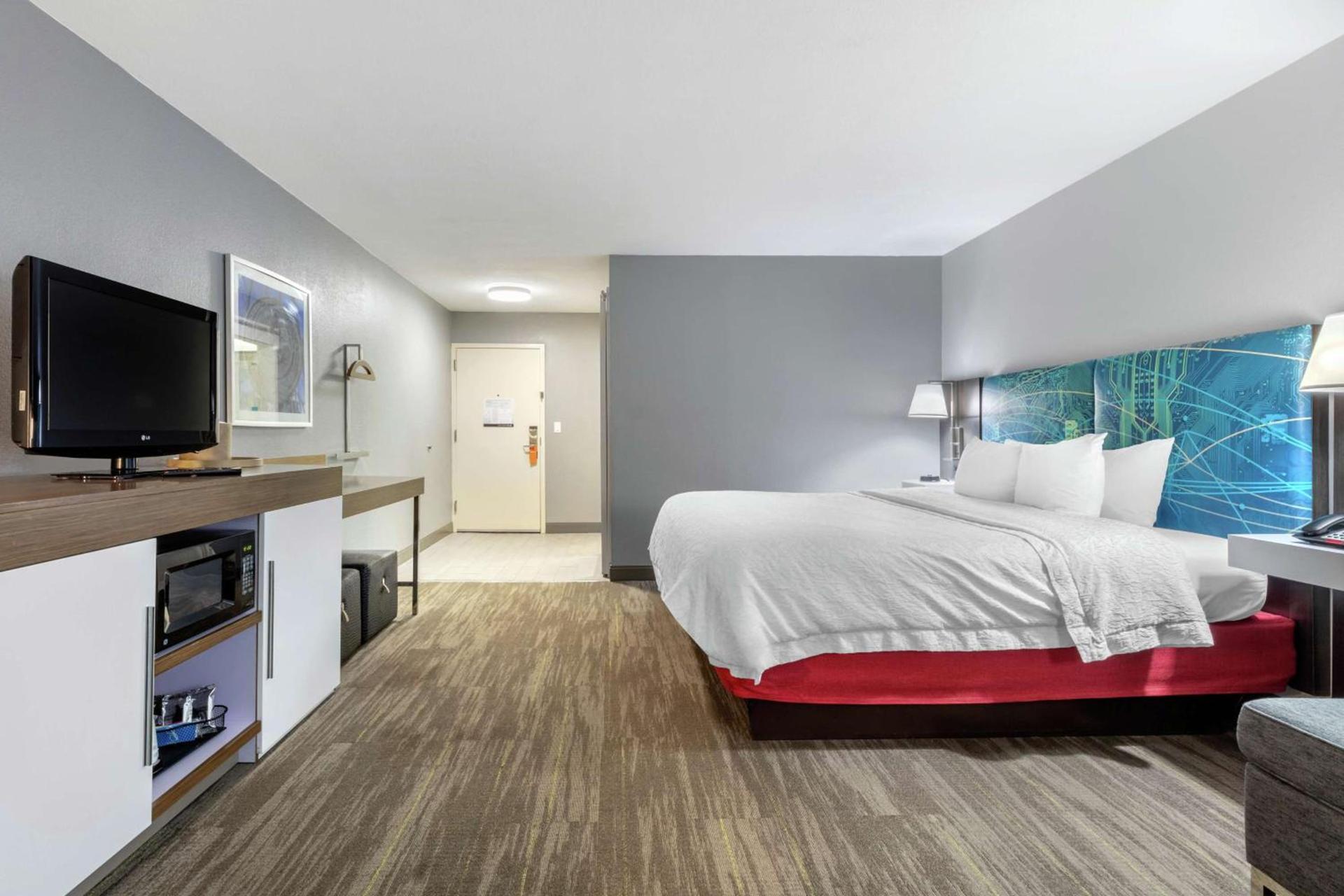 Hampton Inn Brookhaven photo 27