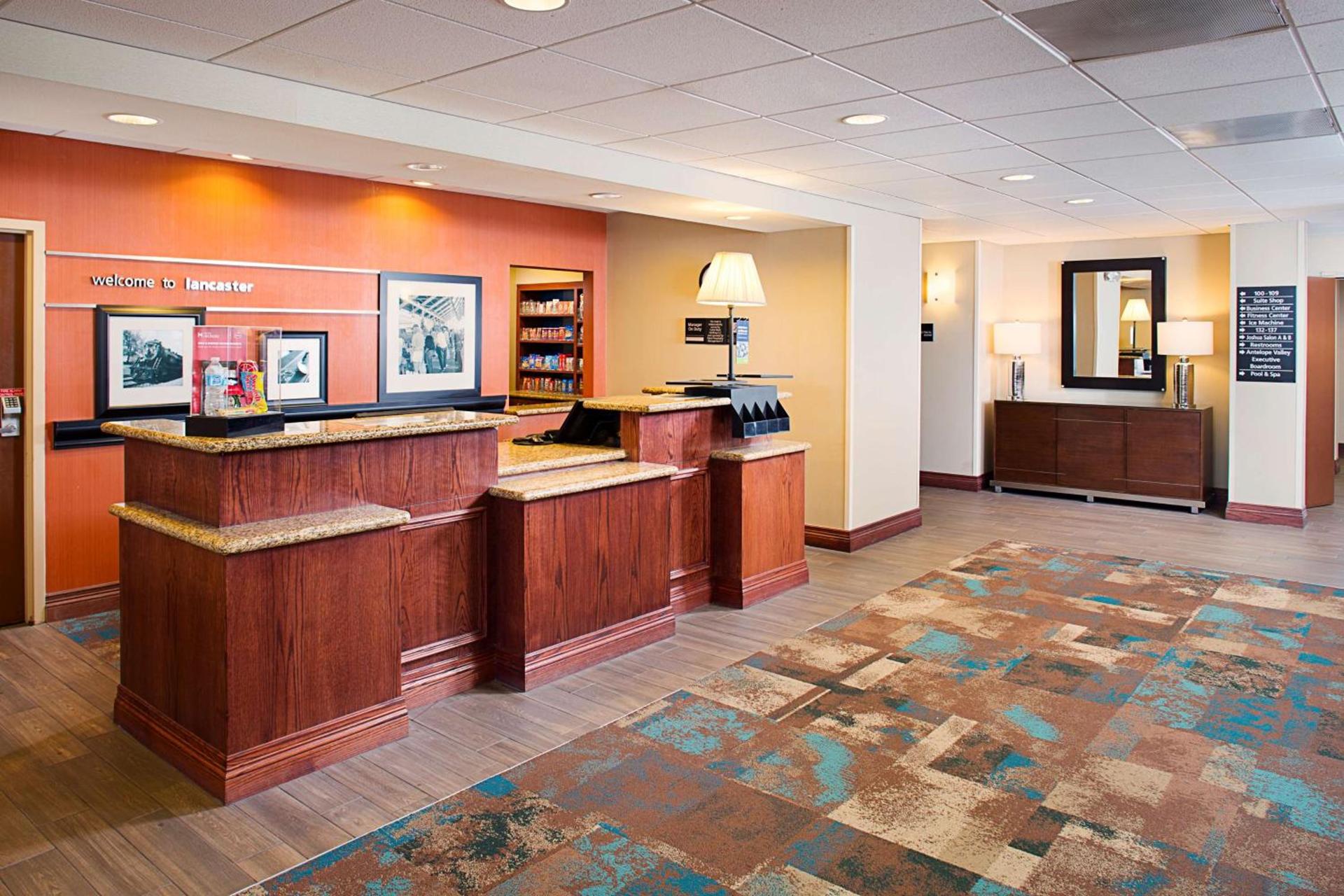 Hampton Inn & Suites Lancaster photo 2