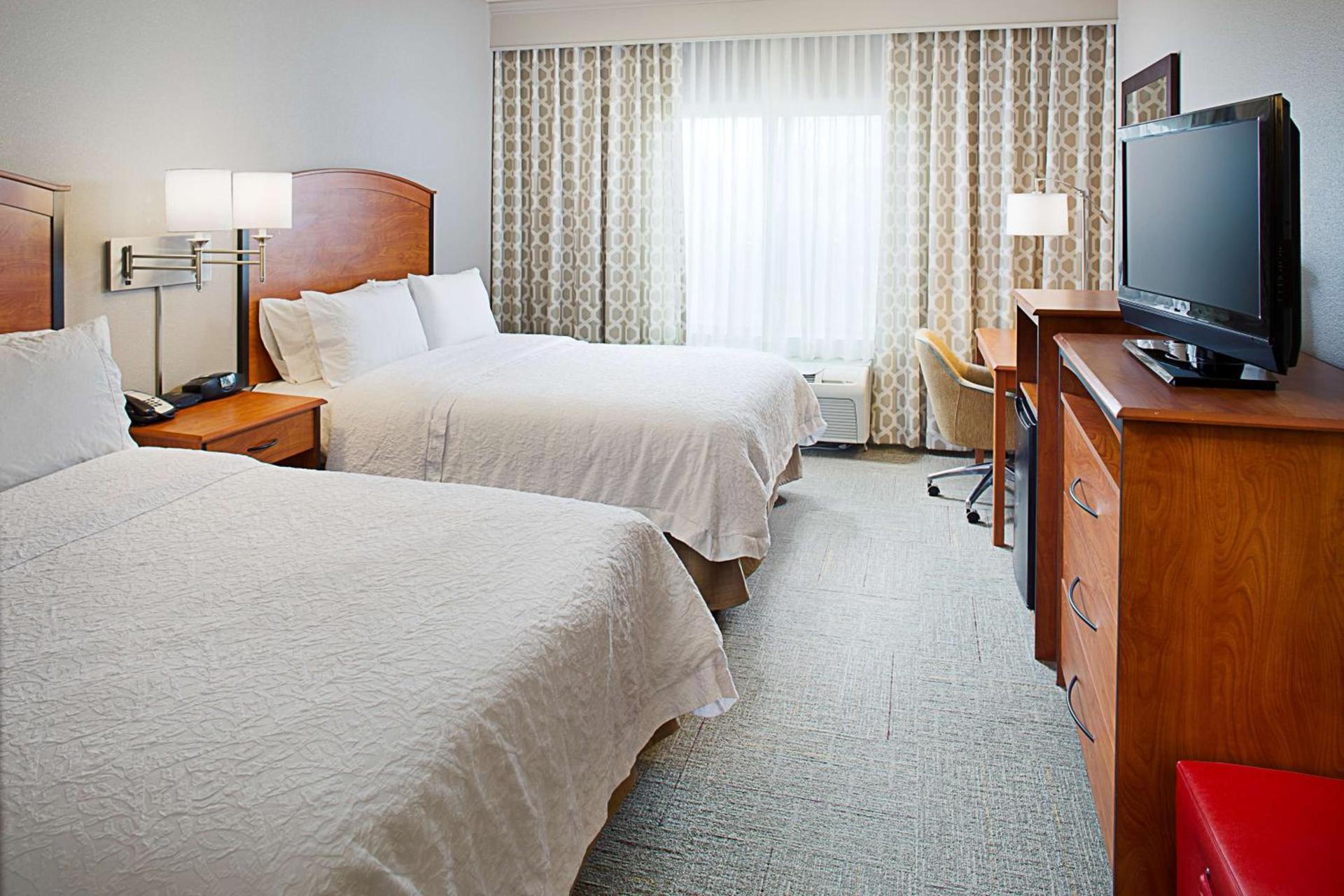 Hampton Inn & Suites Lancaster photo 16