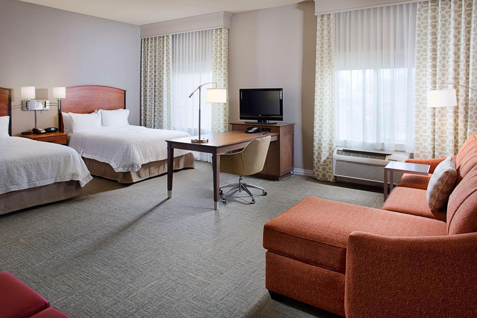 Hampton Inn & Suites Lancaster photo 20
