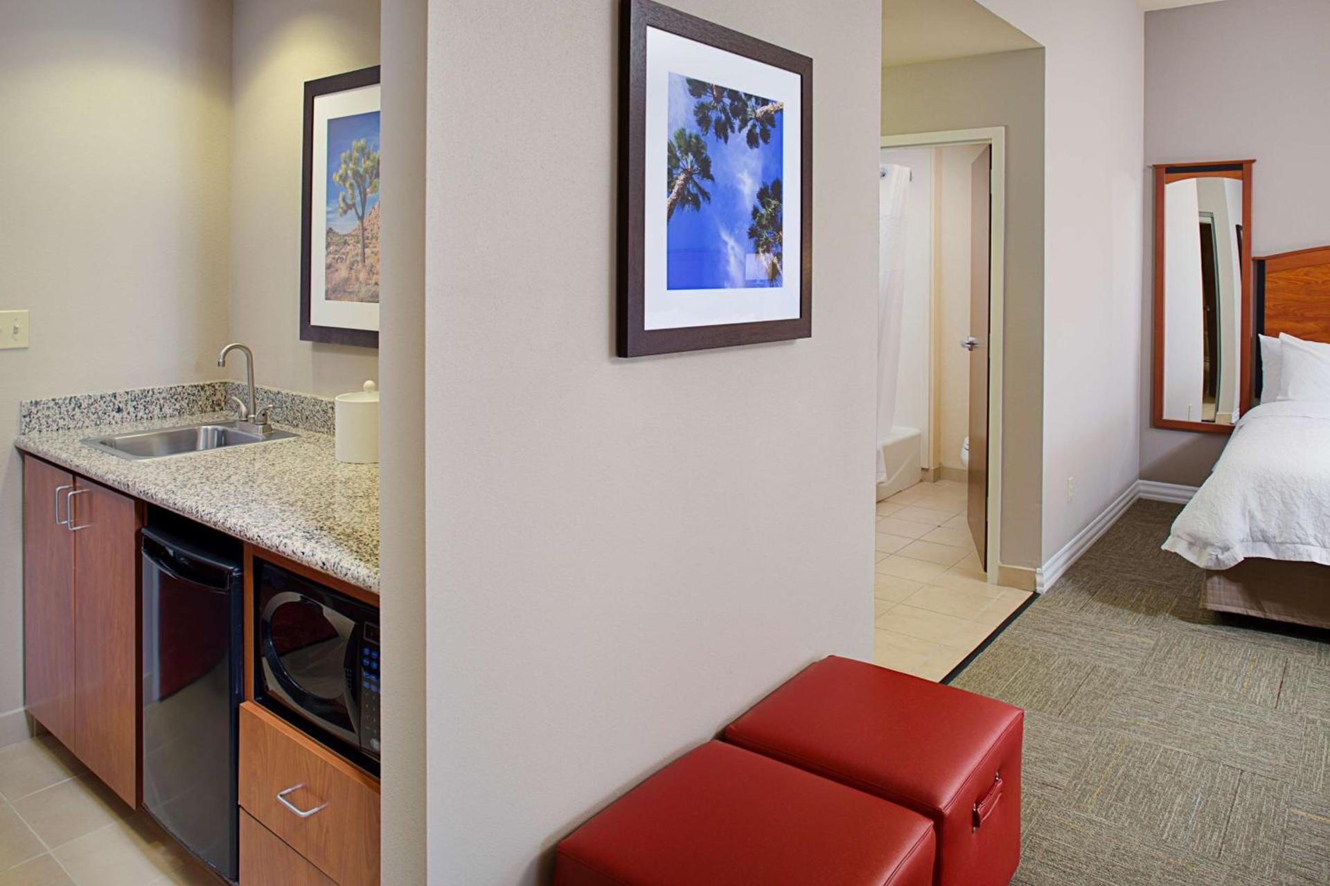 Hampton Inn & Suites Lancaster photo 21