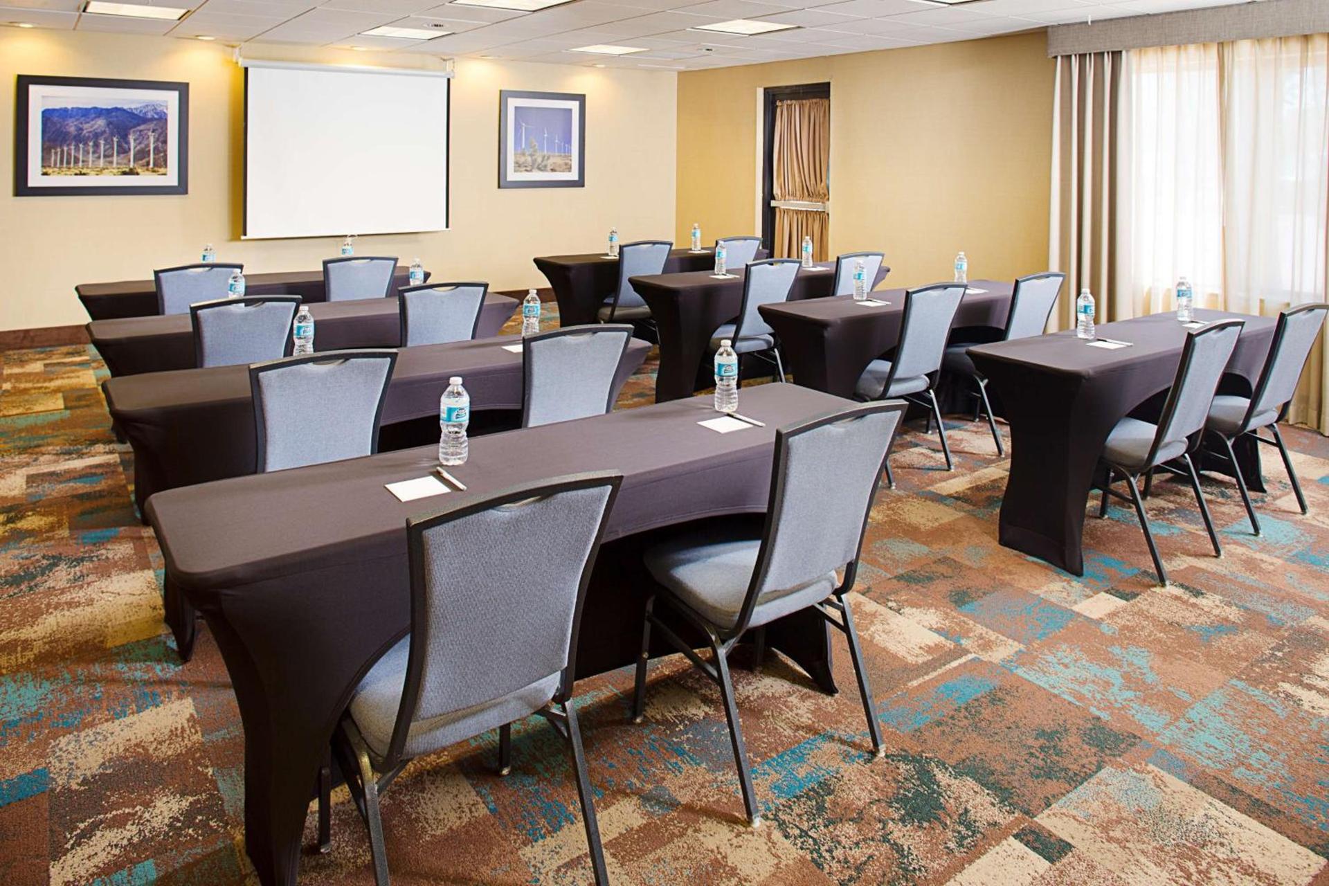 Hampton Inn & Suites Lancaster photo 29
