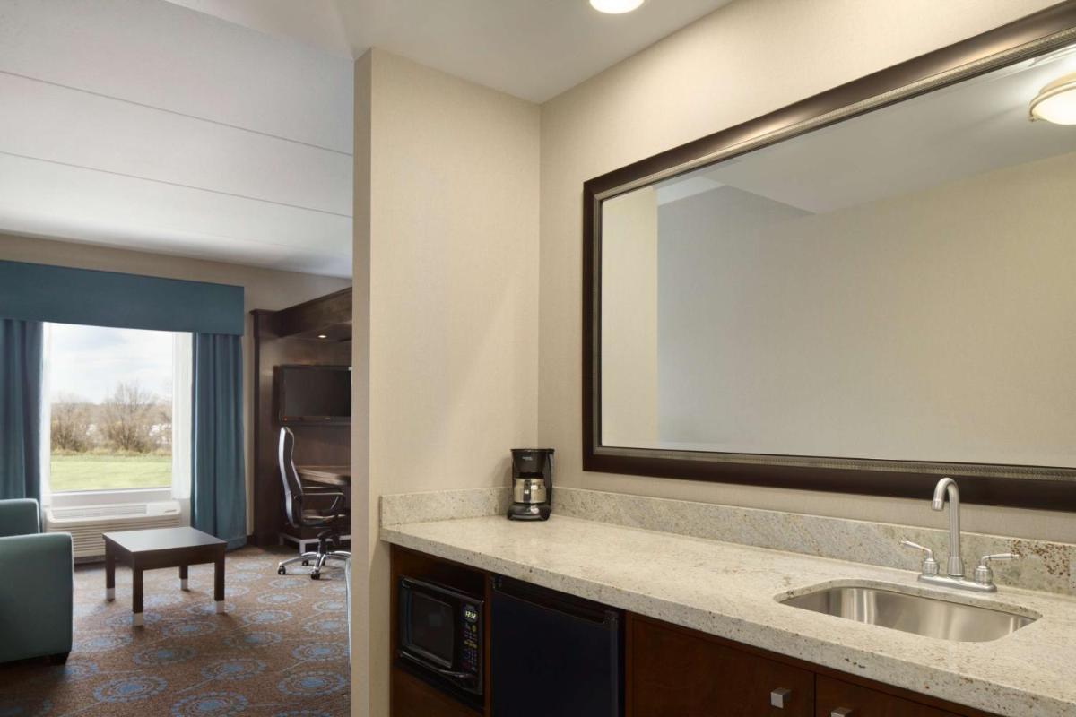 Hampton Inn & Suites Aberdeen/APG South photo 23