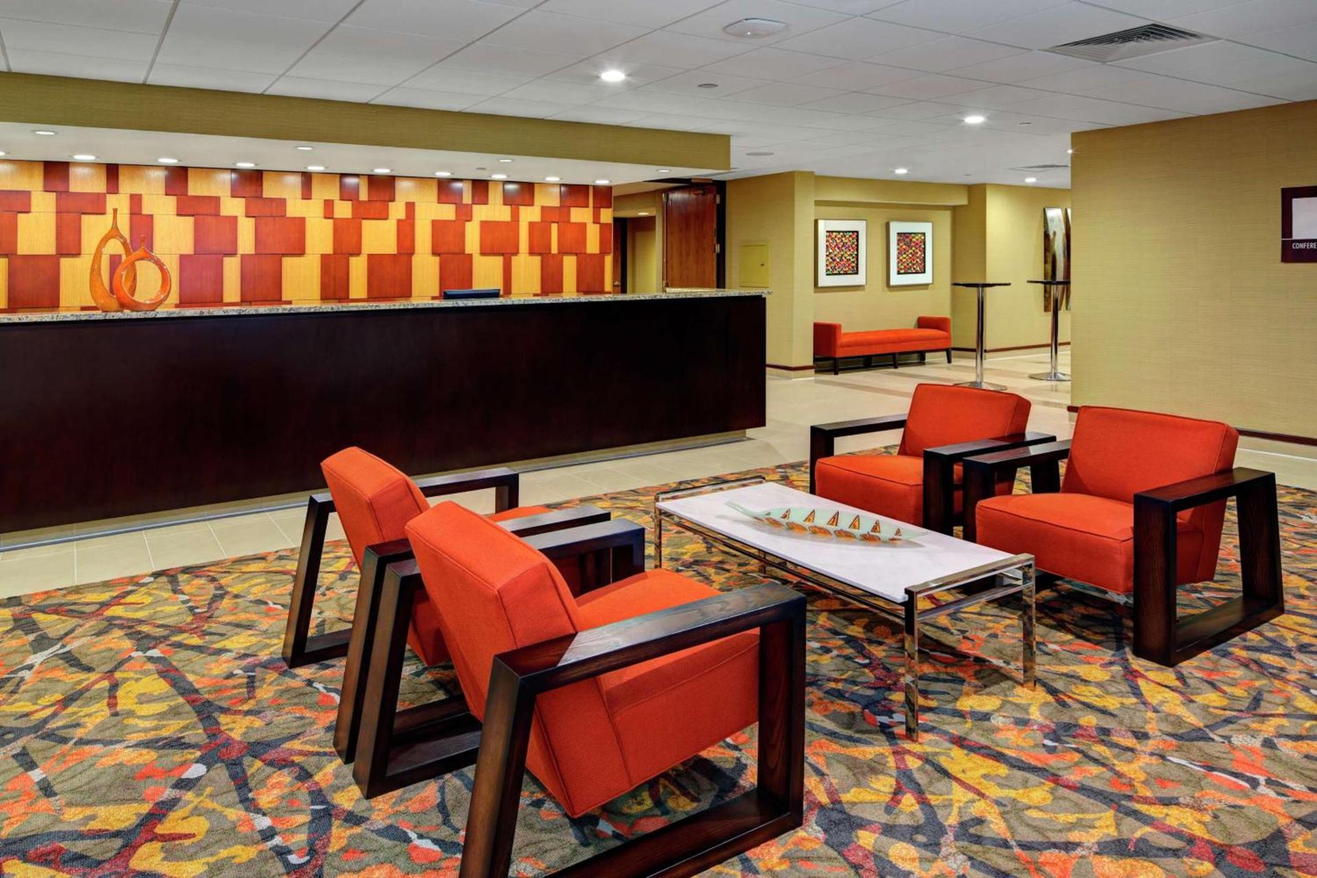 DoubleTree by Hilton Hotel St. Louis - Chesterfield photo 8