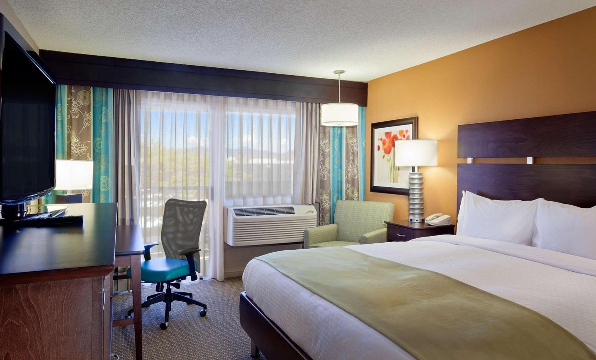 DoubleTree by Hilton Santa Fe photo 18