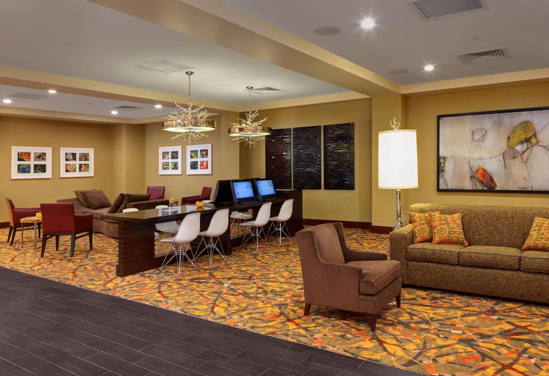 DoubleTree by Hilton Hotel St. Louis - Chesterfield photo 59