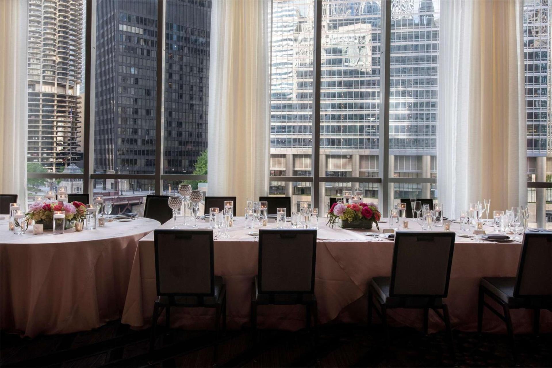 LondonHouse Chicago, Curio Collection by Hilton photo 57