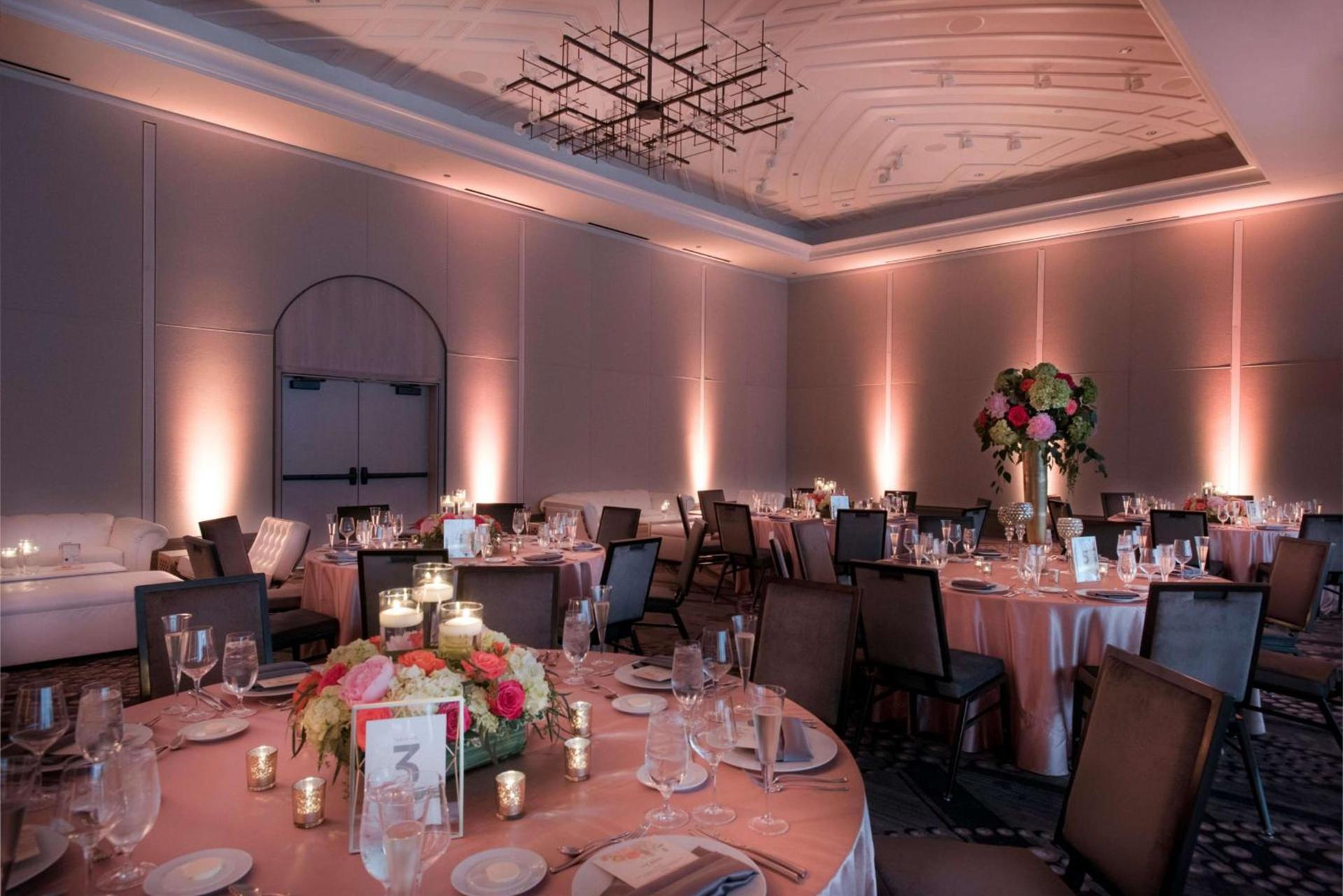 LondonHouse Chicago, Curio Collection by Hilton photo 55