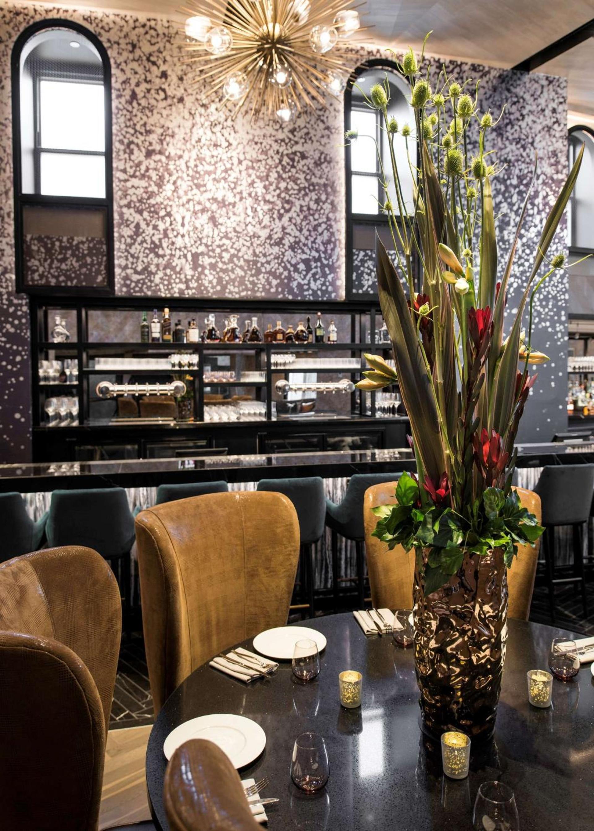 LondonHouse Chicago, Curio Collection by Hilton photo 37