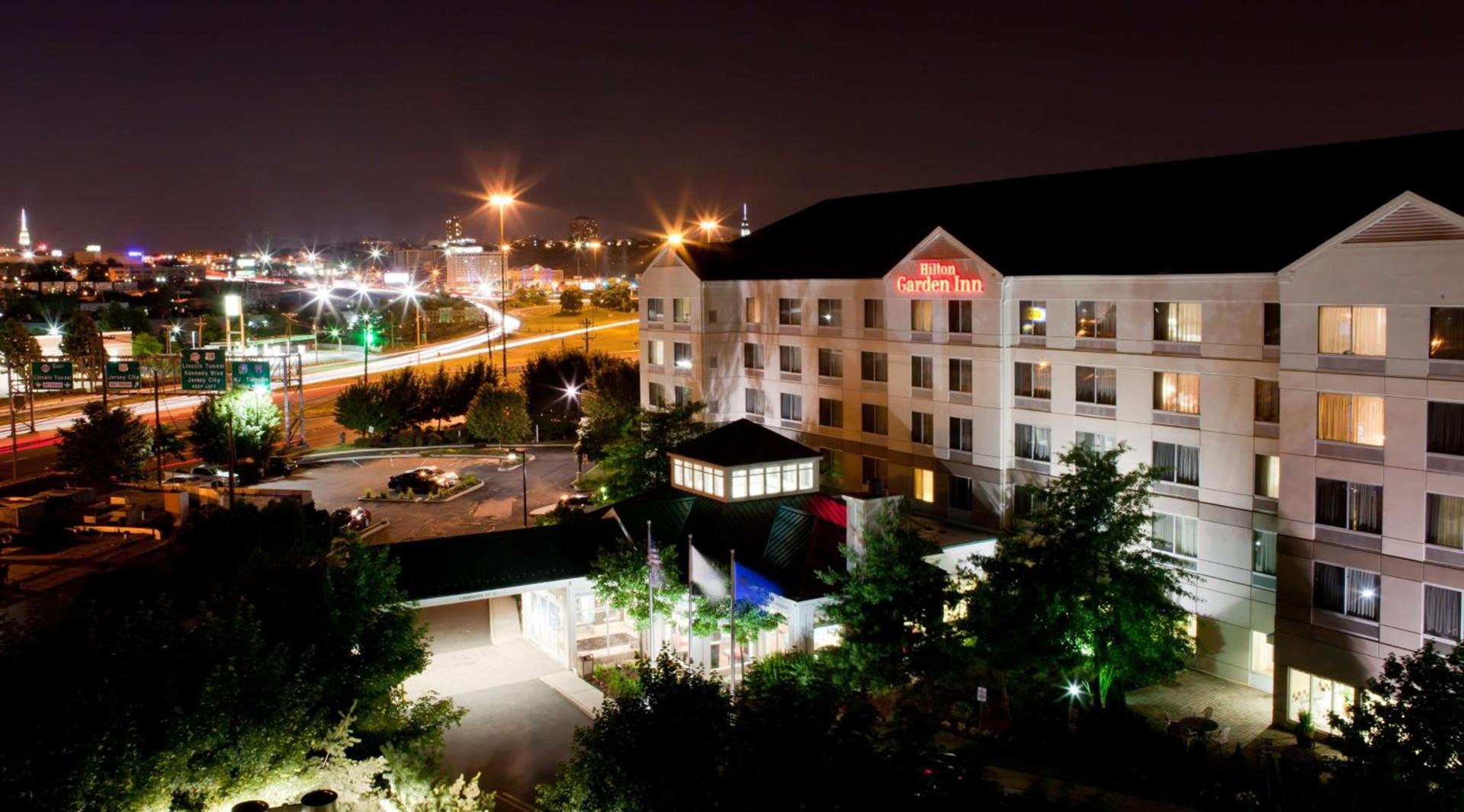 Hilton Garden Inn Secaucus/Meadowlands photo 3