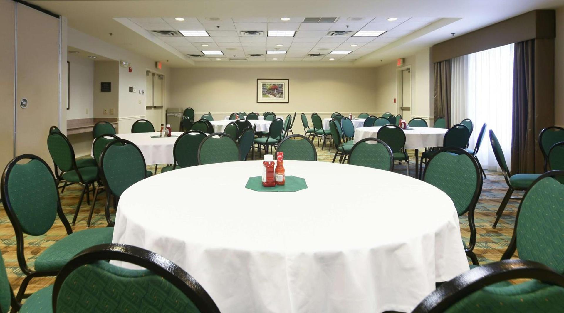 Hilton Garden Inn Secaucus/Meadowlands photo 43