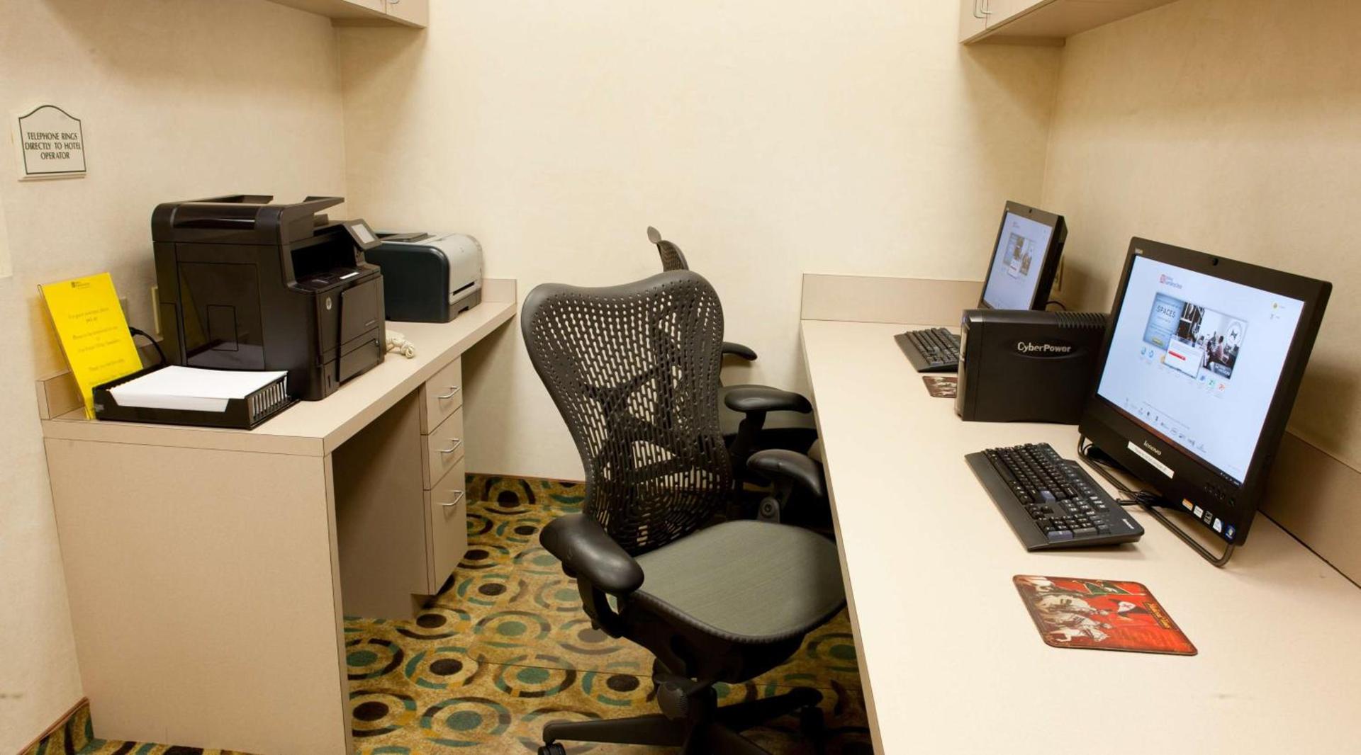 Hilton Garden Inn Secaucus/Meadowlands photo 49
