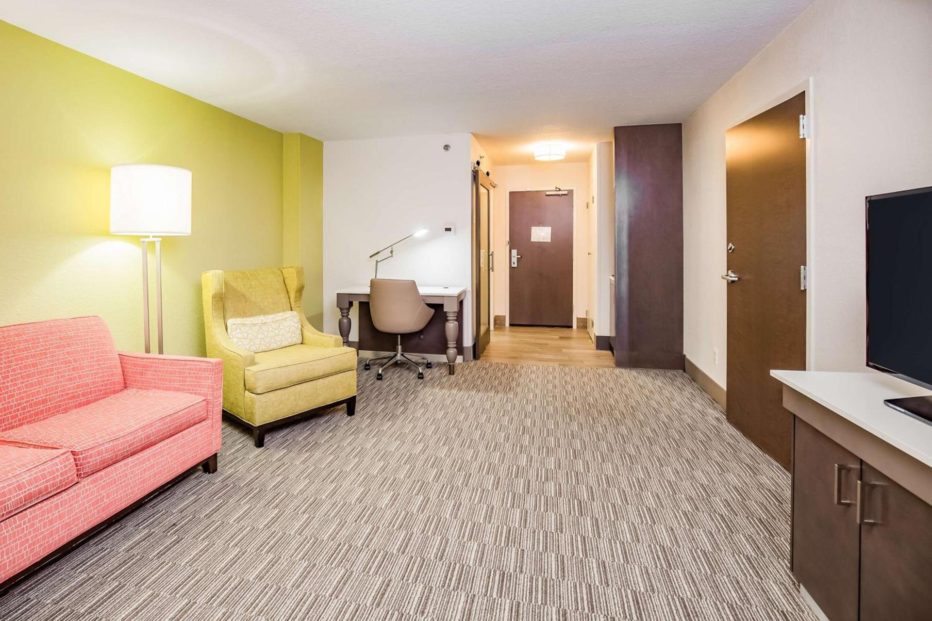 Hilton Garden Inn Orange Beach photo 22