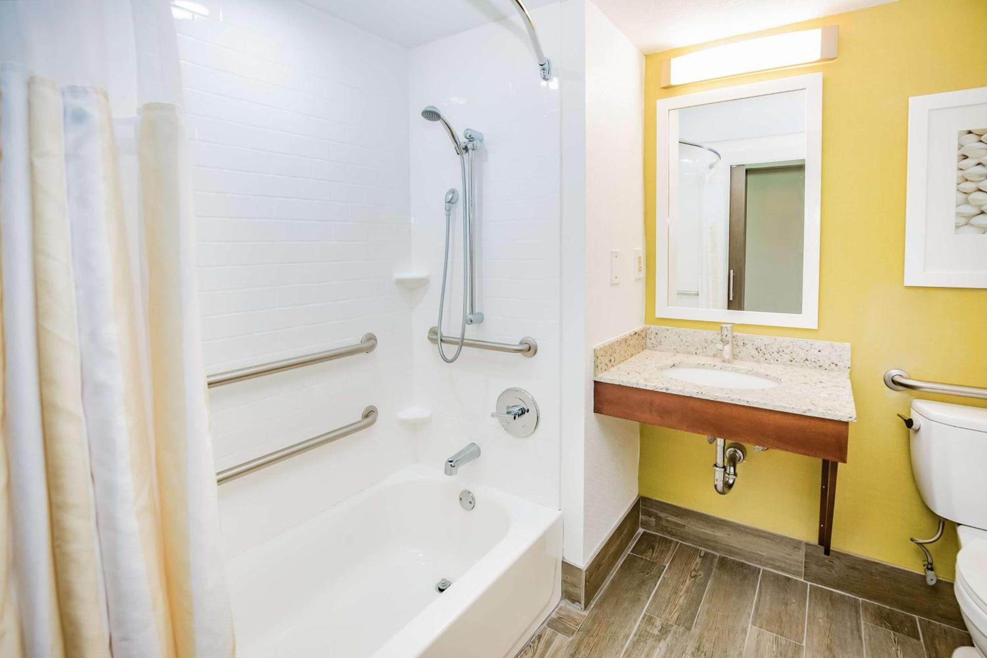 Hilton Garden Inn Orange Beach photo 24