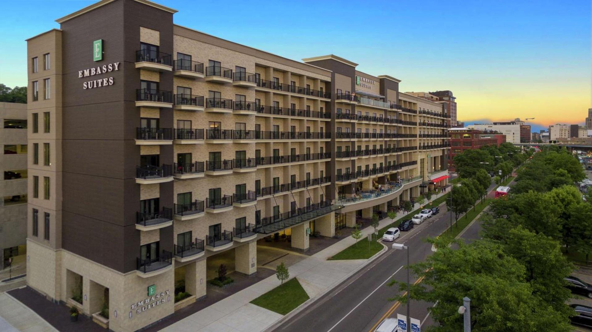 Embassy Suites By Hilton Grand Rapids Downtown — hotel in Grand Rapids