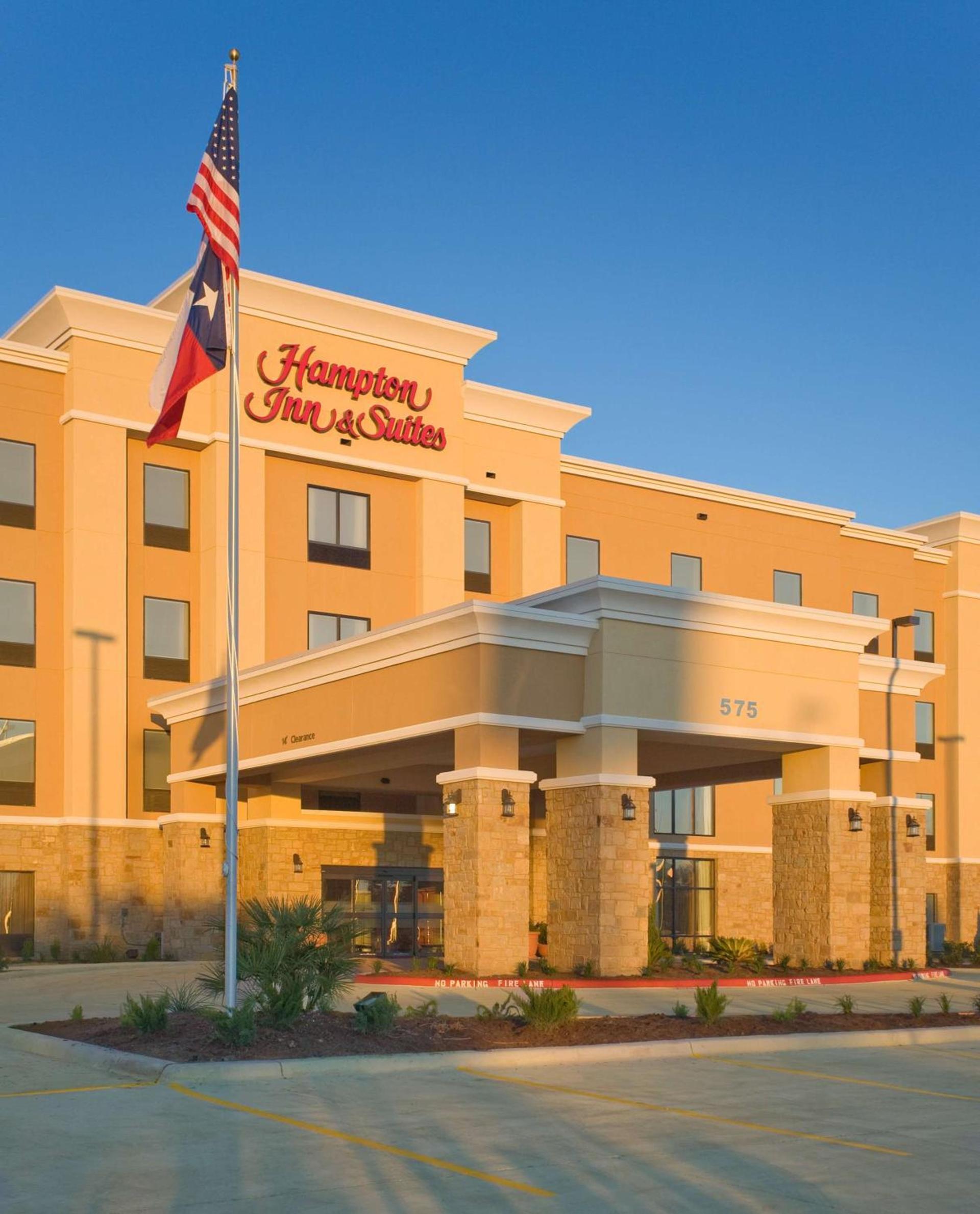 Hampton Inn & Suites New Braunfels photo 2
