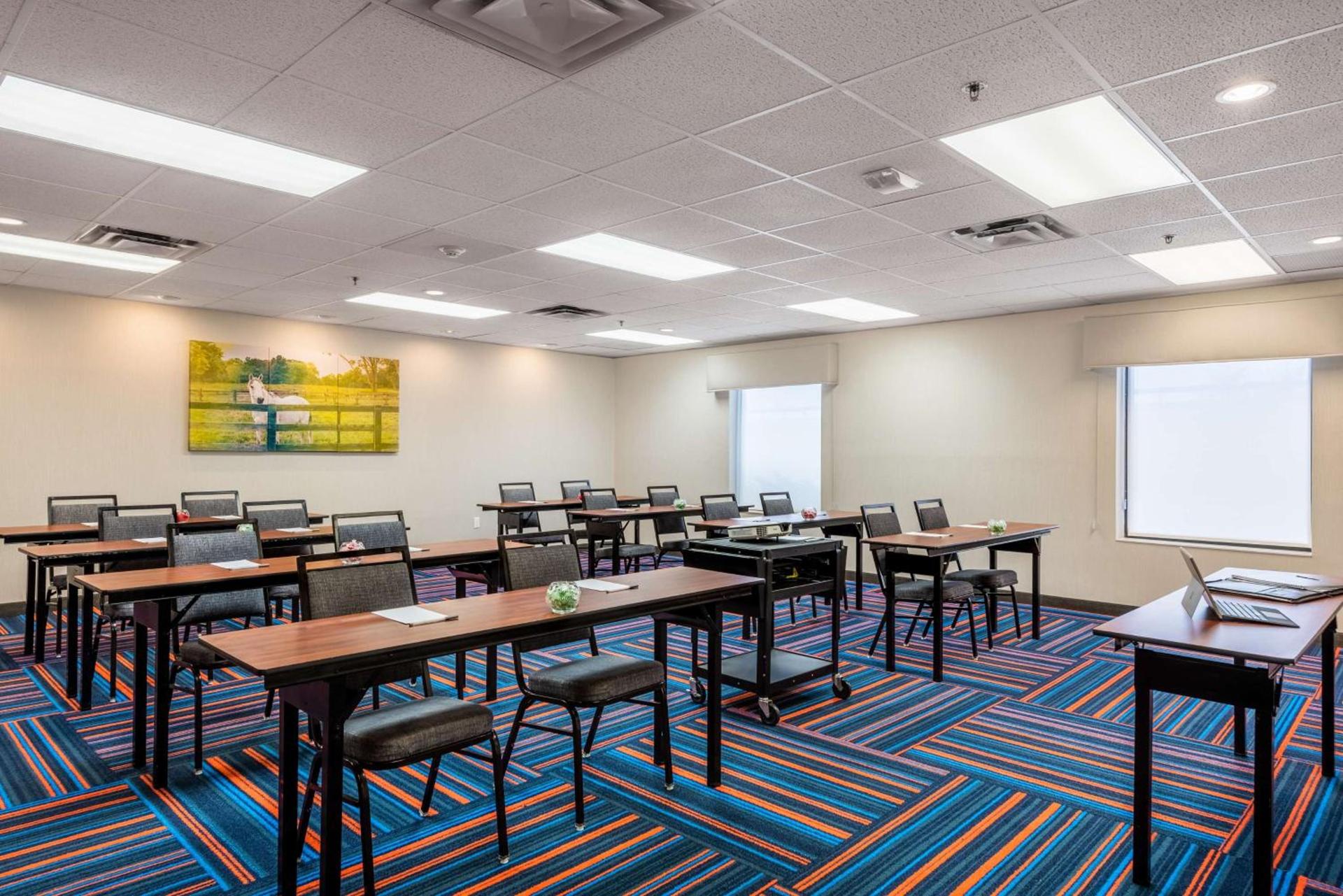 Hampton Inn & Suites Hopkinsville photo 39