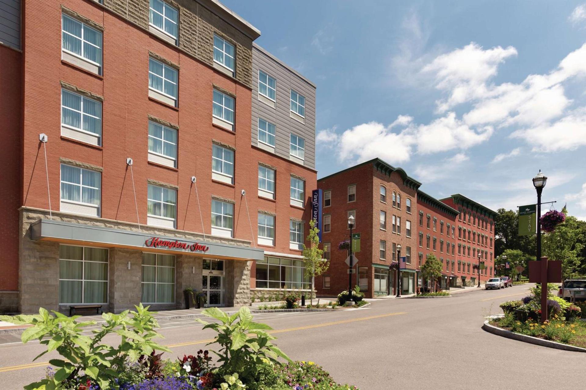 Hampton Inn, St. Albans Vt photo 2