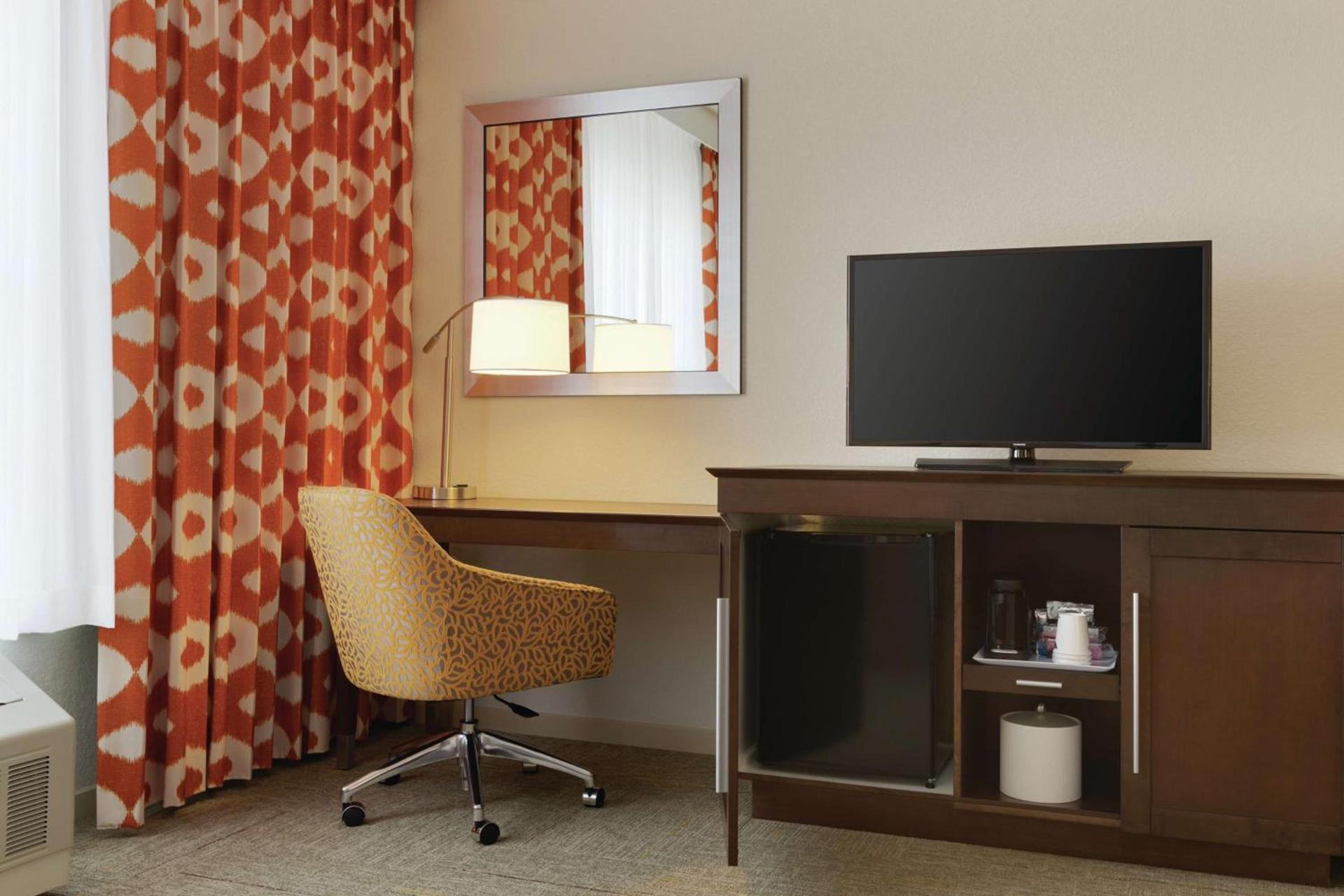 Hampton Inn, St. Albans Vt photo 14