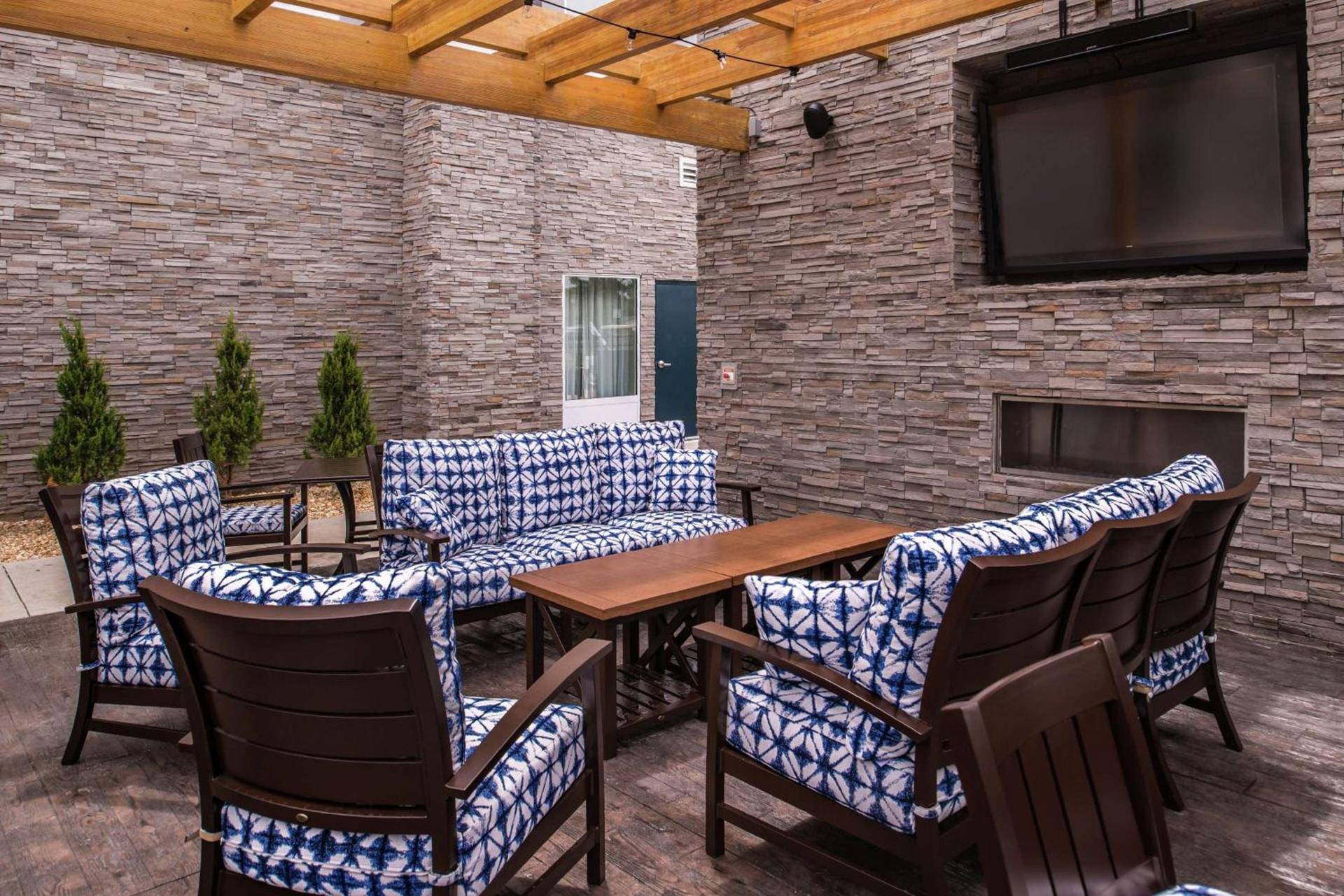 Hampton Inn Benson photo 5