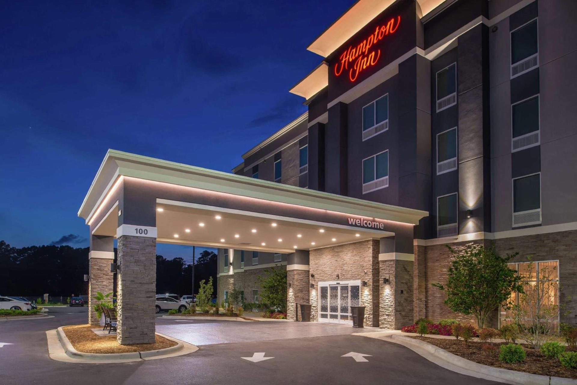 Hampton Inn Benson photo 10