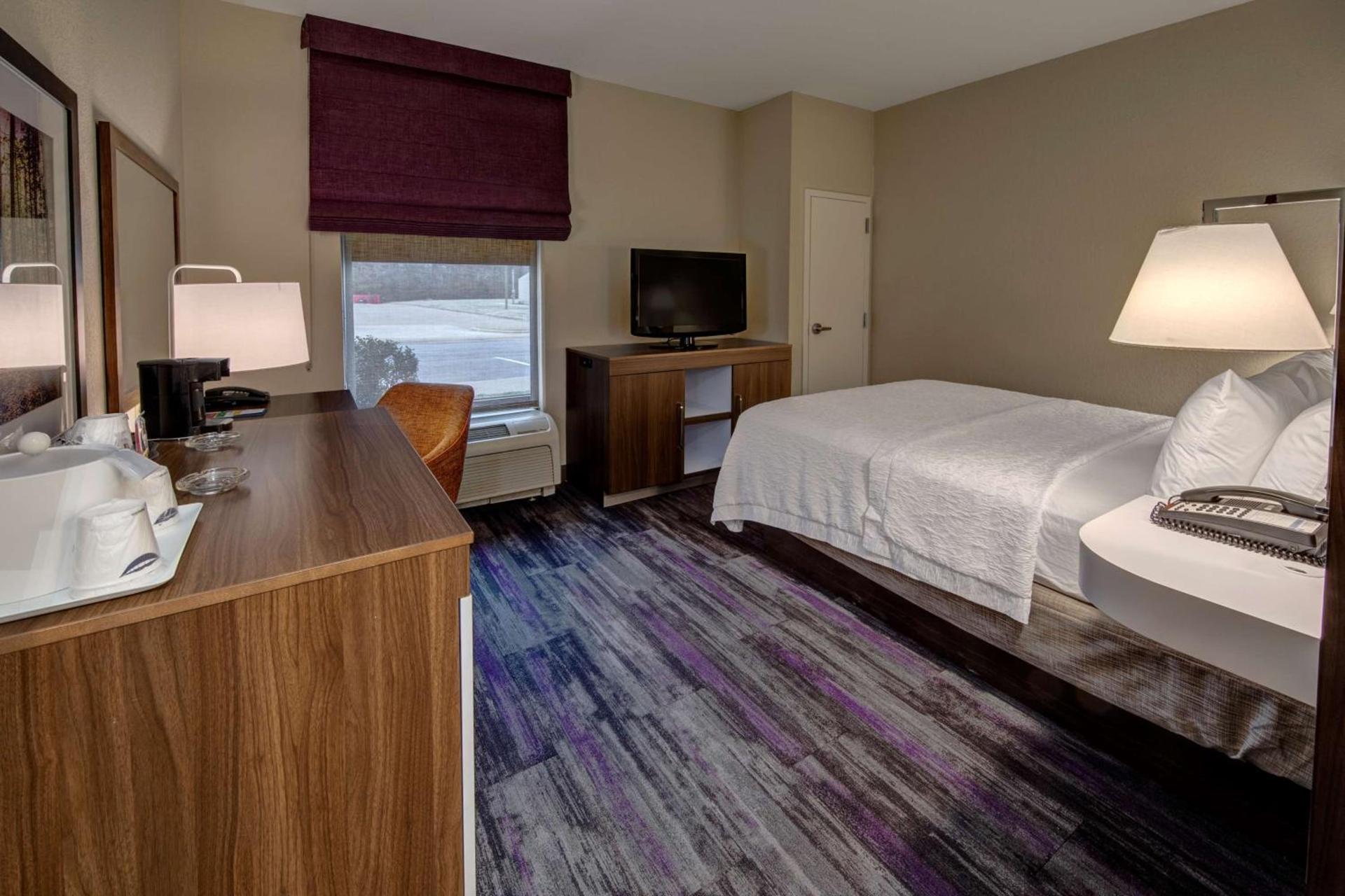 Hampton Inn Arkadelphia photo 11