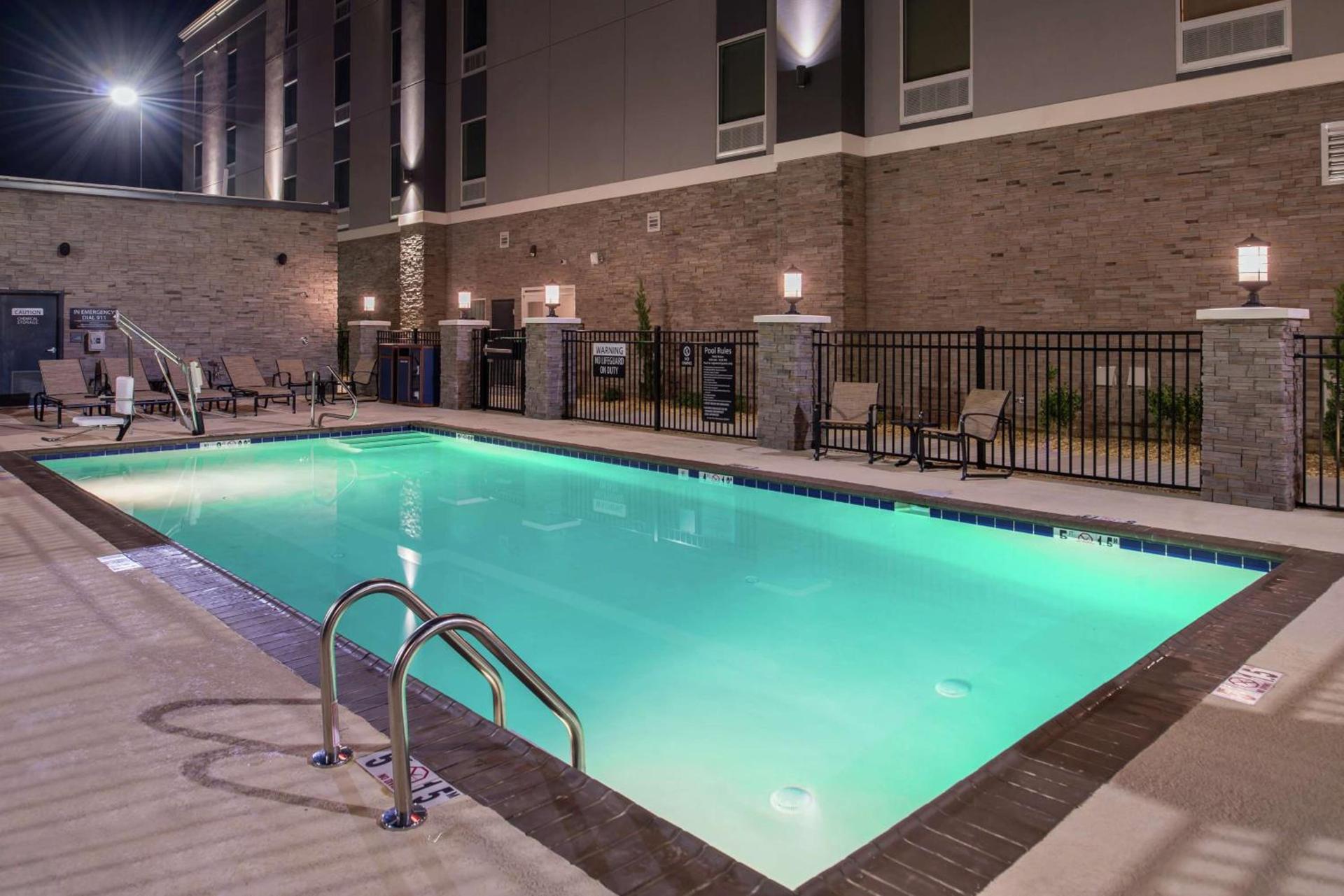Hampton Inn Benson photo 25